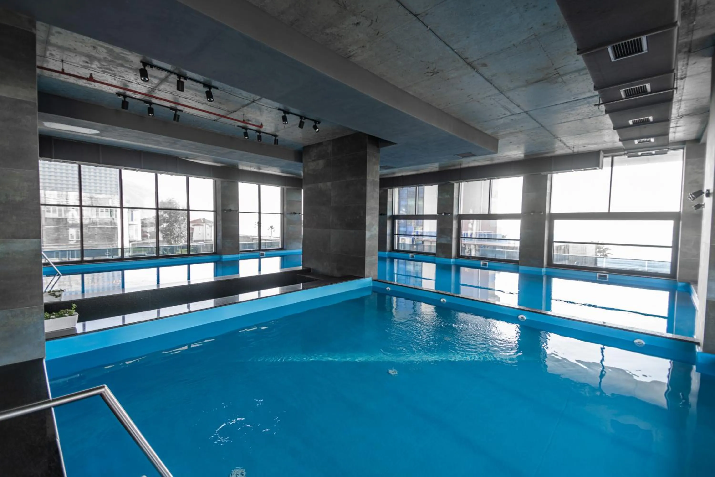 Pool view in Green Side Apart Hotel