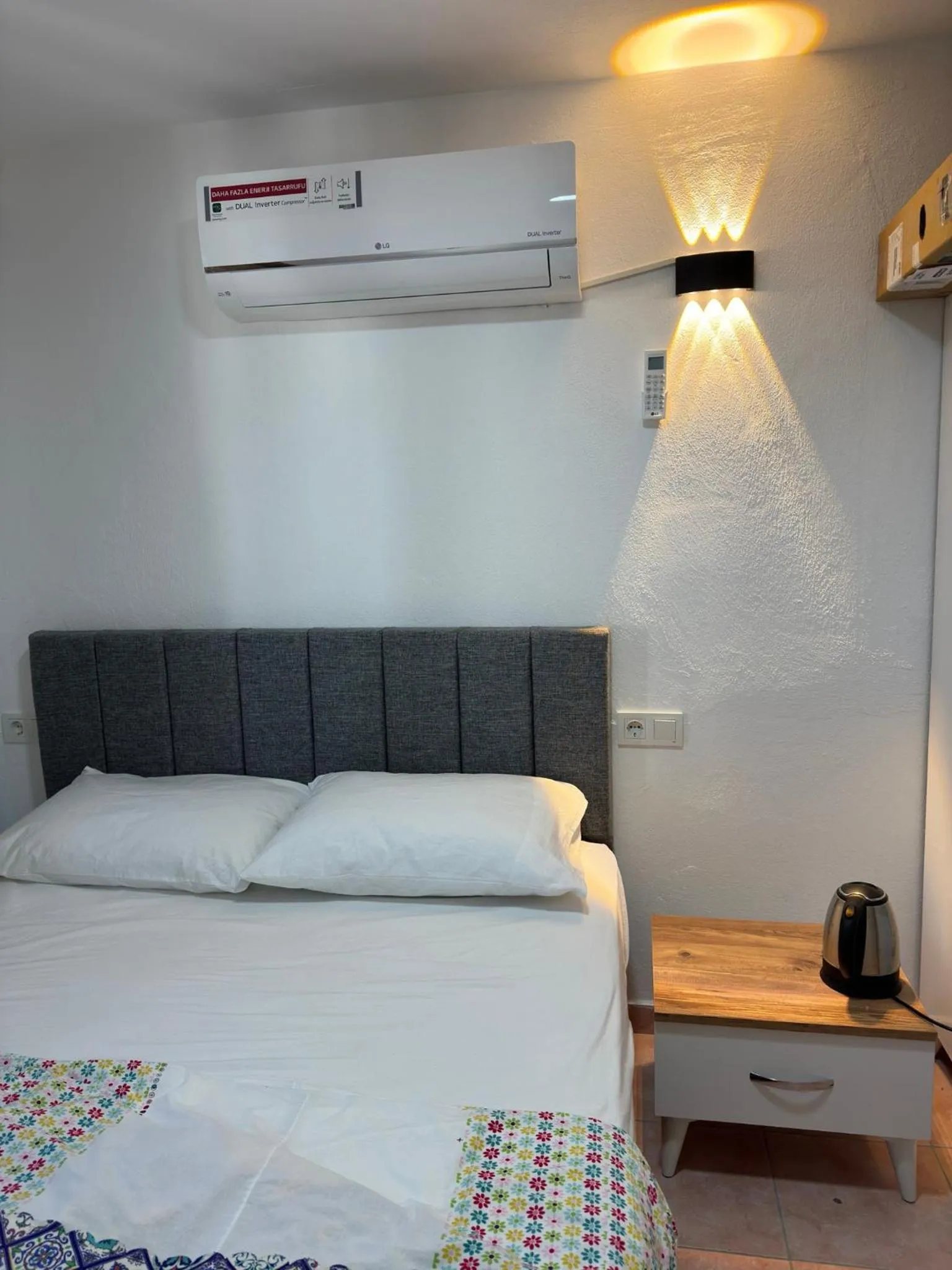 Bed in Gelidonya Pansiyon