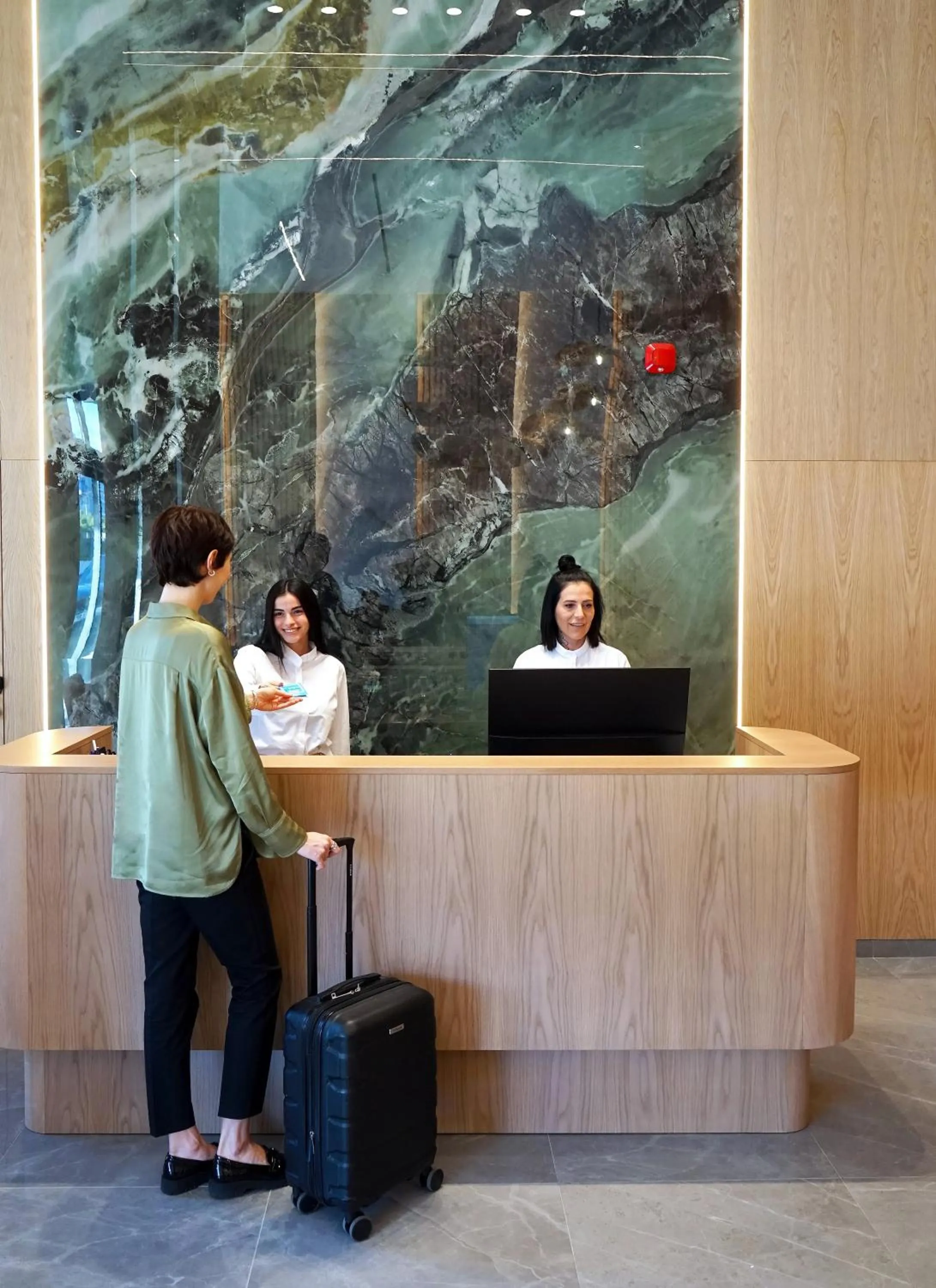 Lobby or reception in Hilton Garden Inn Athens Syggrou Avenue