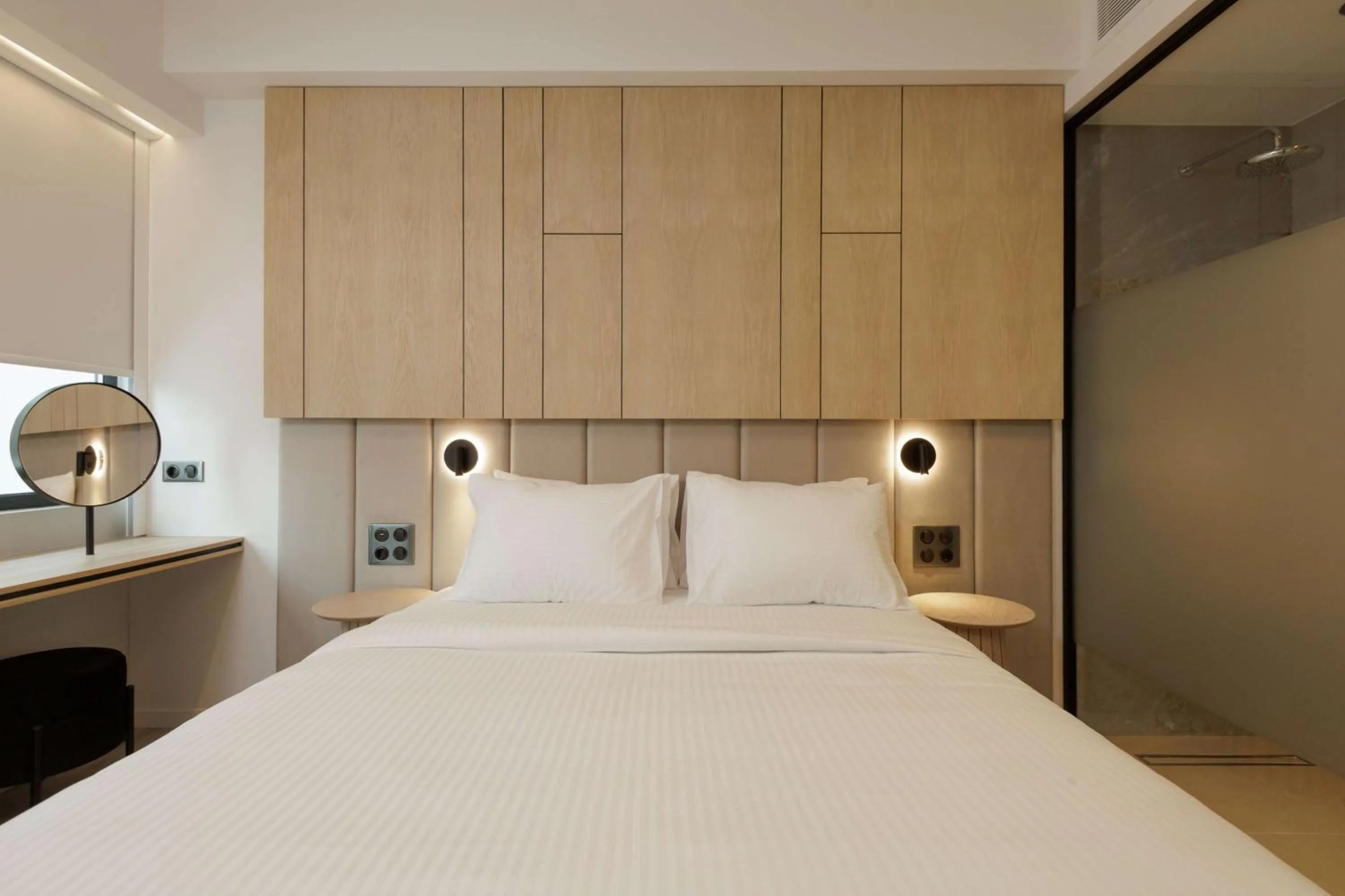 Bed in Hilton Garden Inn Athens Syggrou Avenue