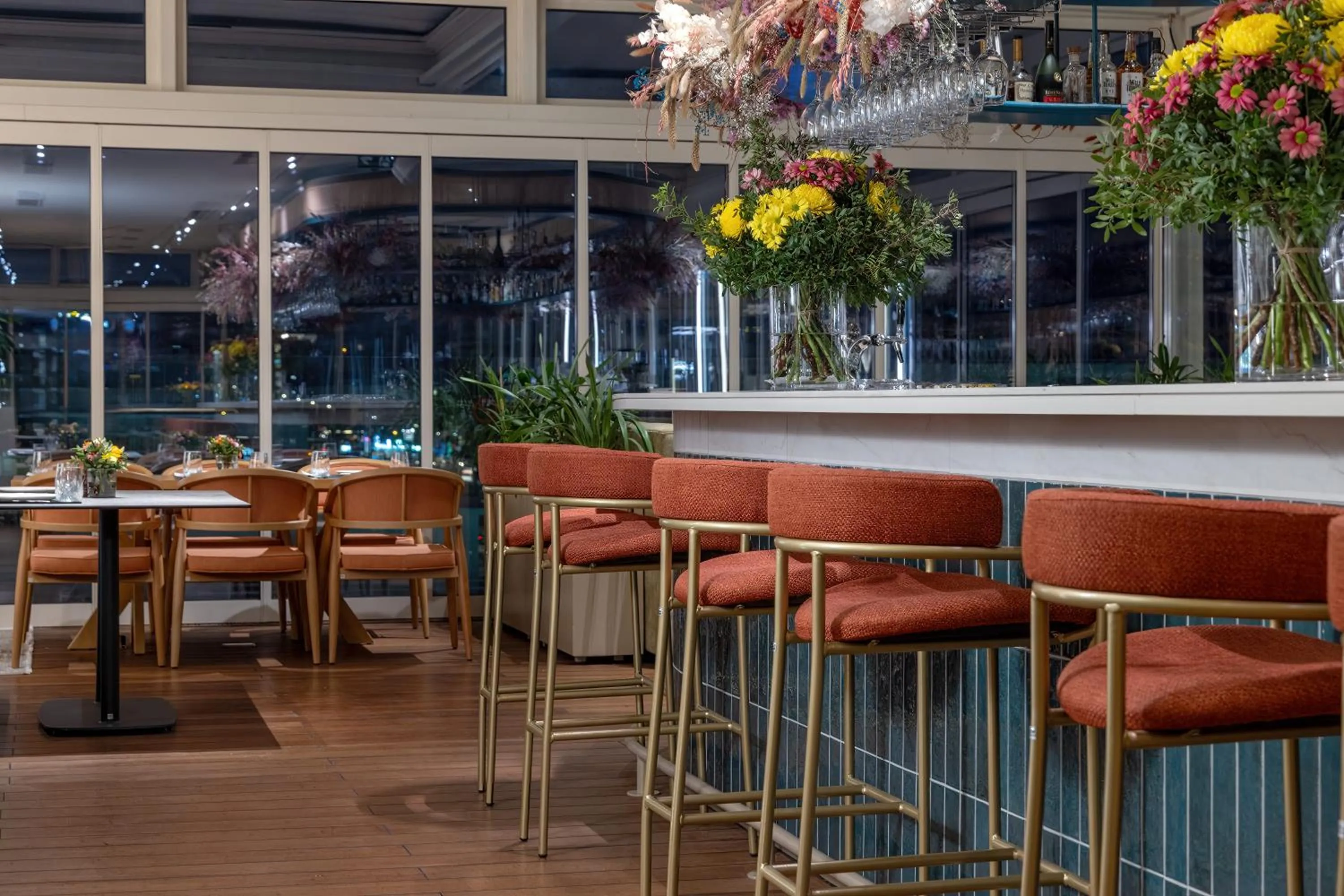 Restaurant/places to eat in Hilton Garden Inn Athens Syggrou Avenue