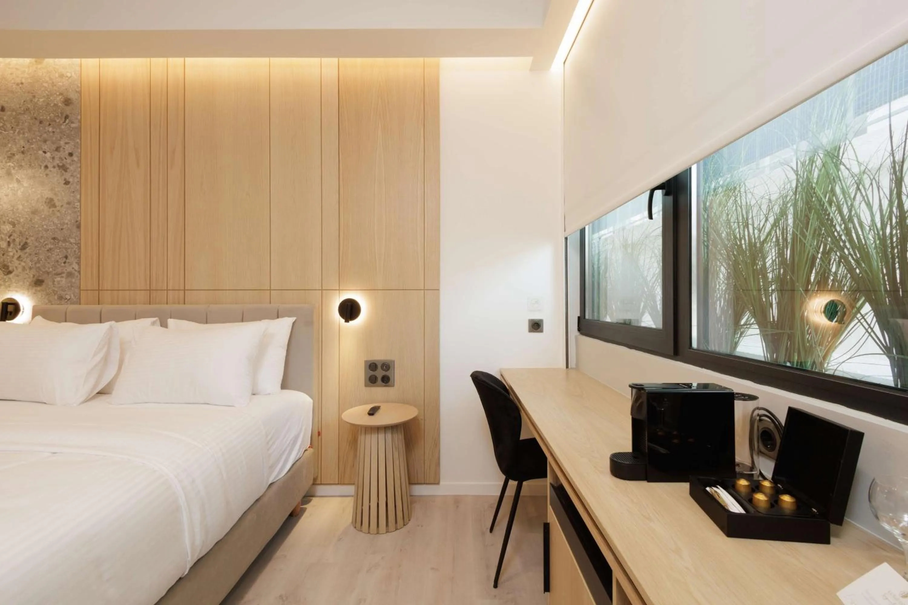 Bed in Hilton Garden Inn Athens Syggrou Avenue