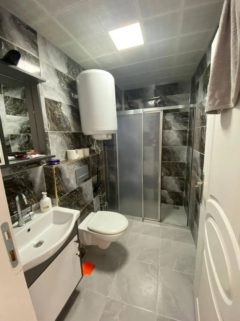 Shower in UPART FLATS