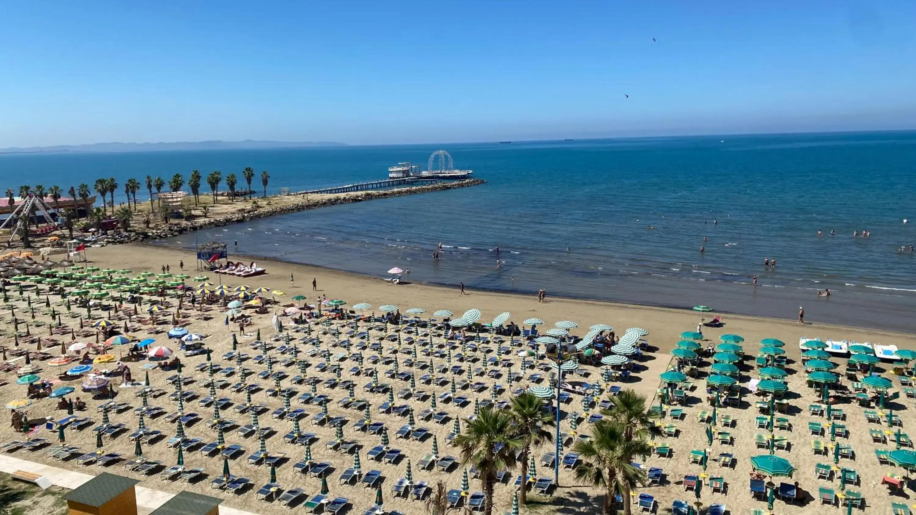 Apartment with Sea View in Wave Beachfront Apartments Apartment with Sea View in Wave Beachfront Apartments