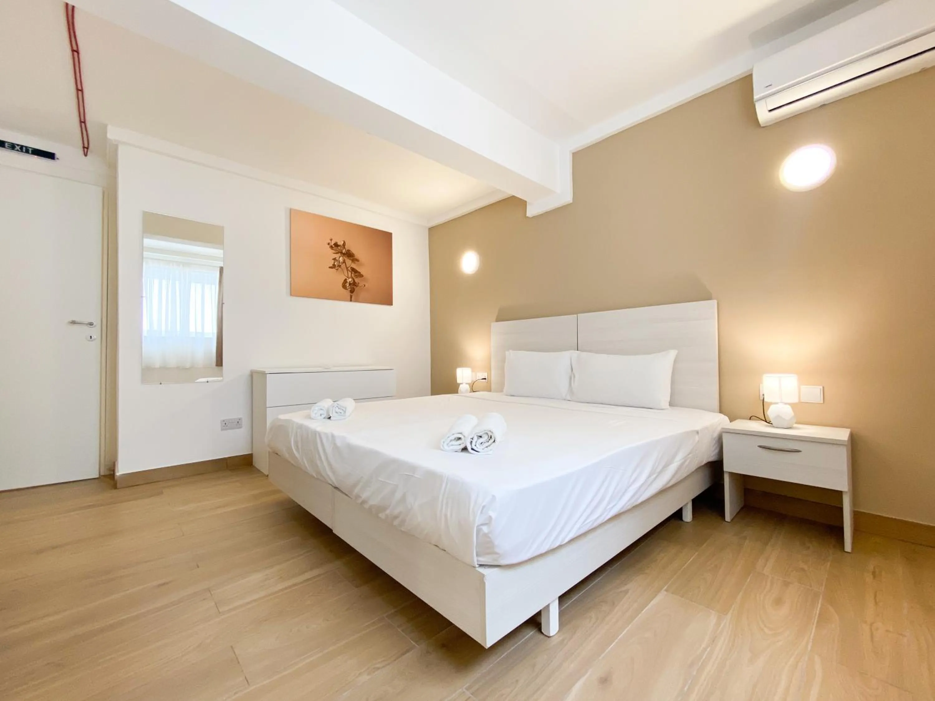 Bed in Miami Apartments