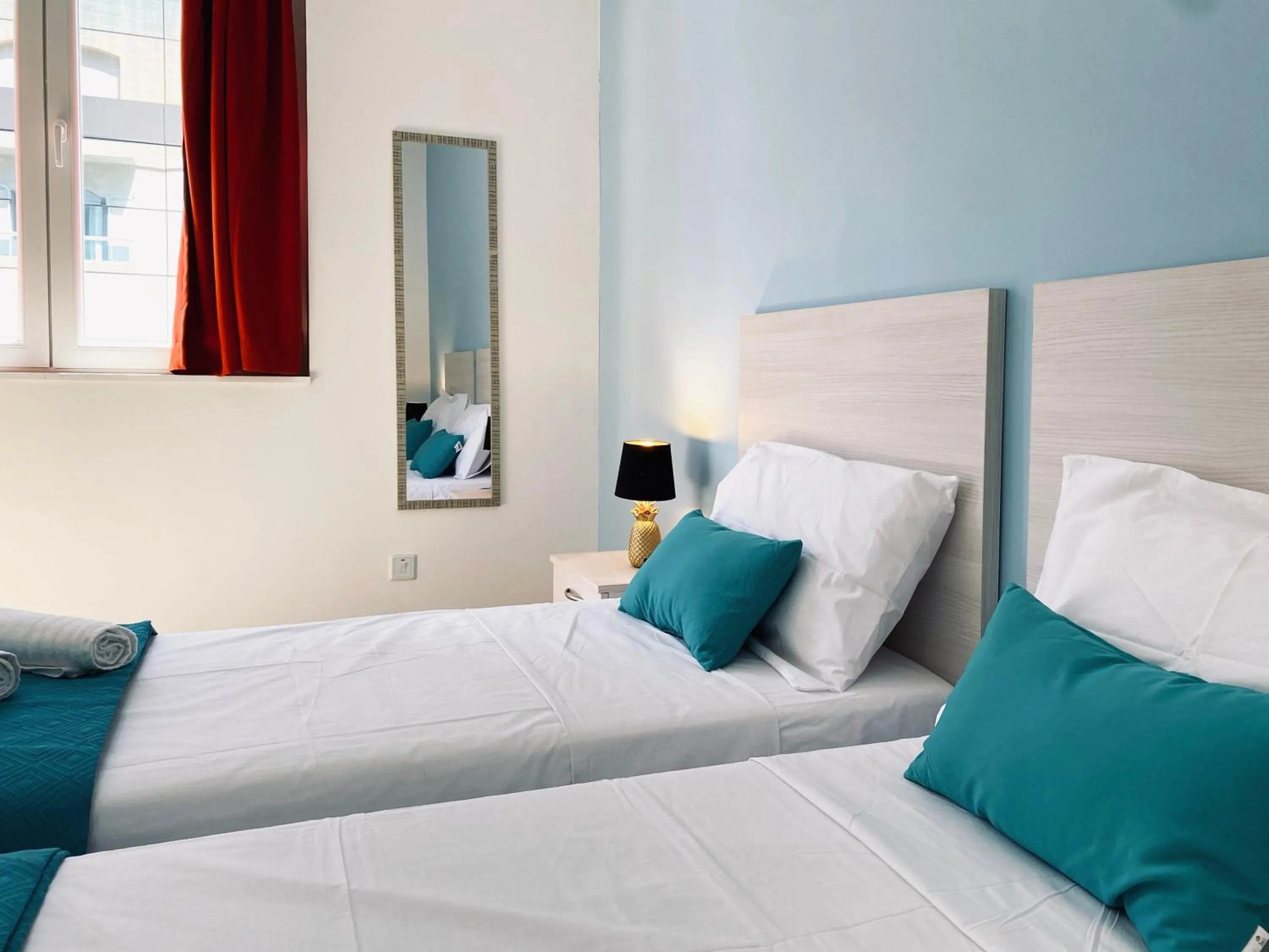 Bed in Miami Apartments