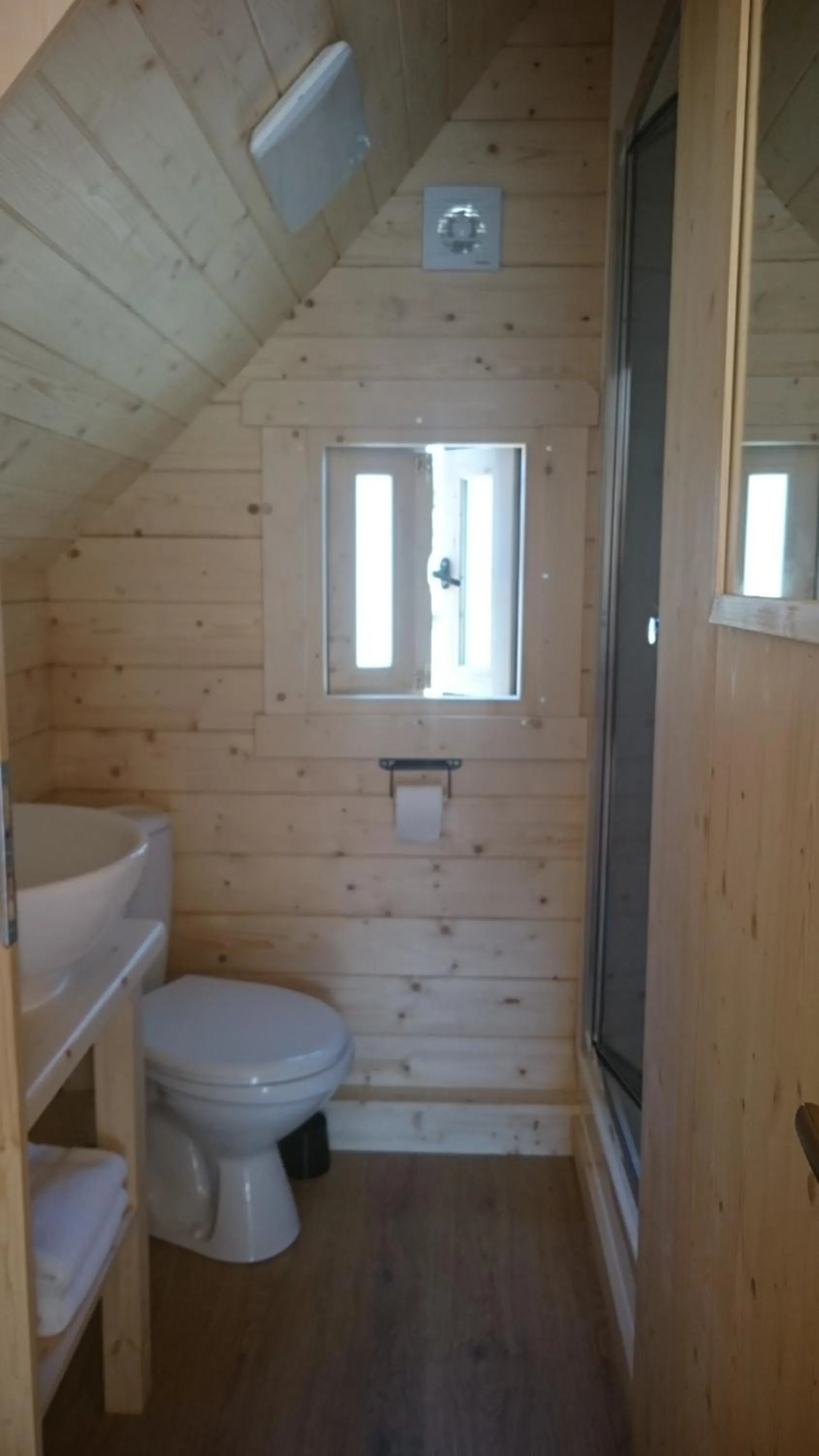 Shower in Domaine de la Grangée