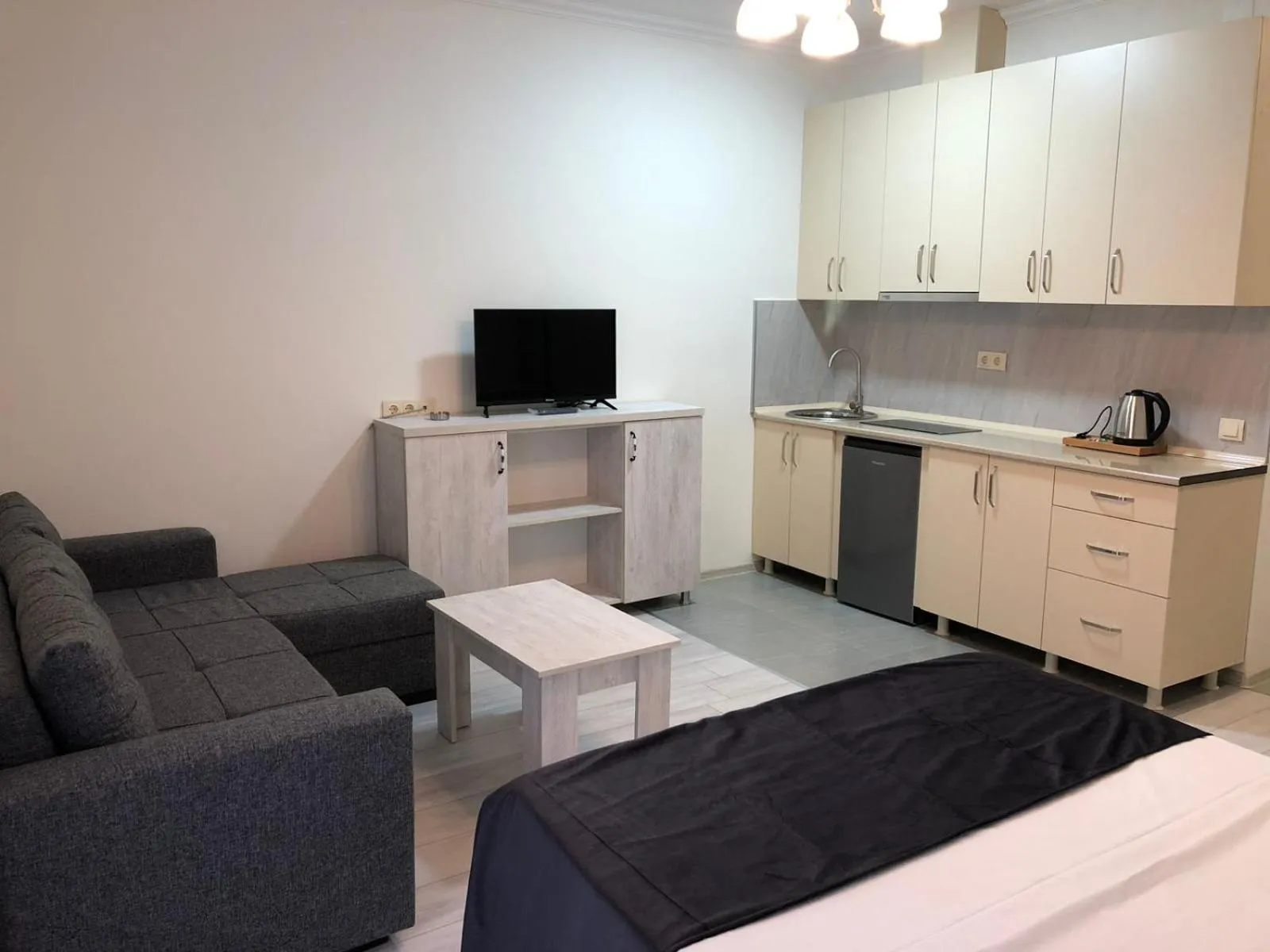 Coffee/tea facilities in Salami Residence