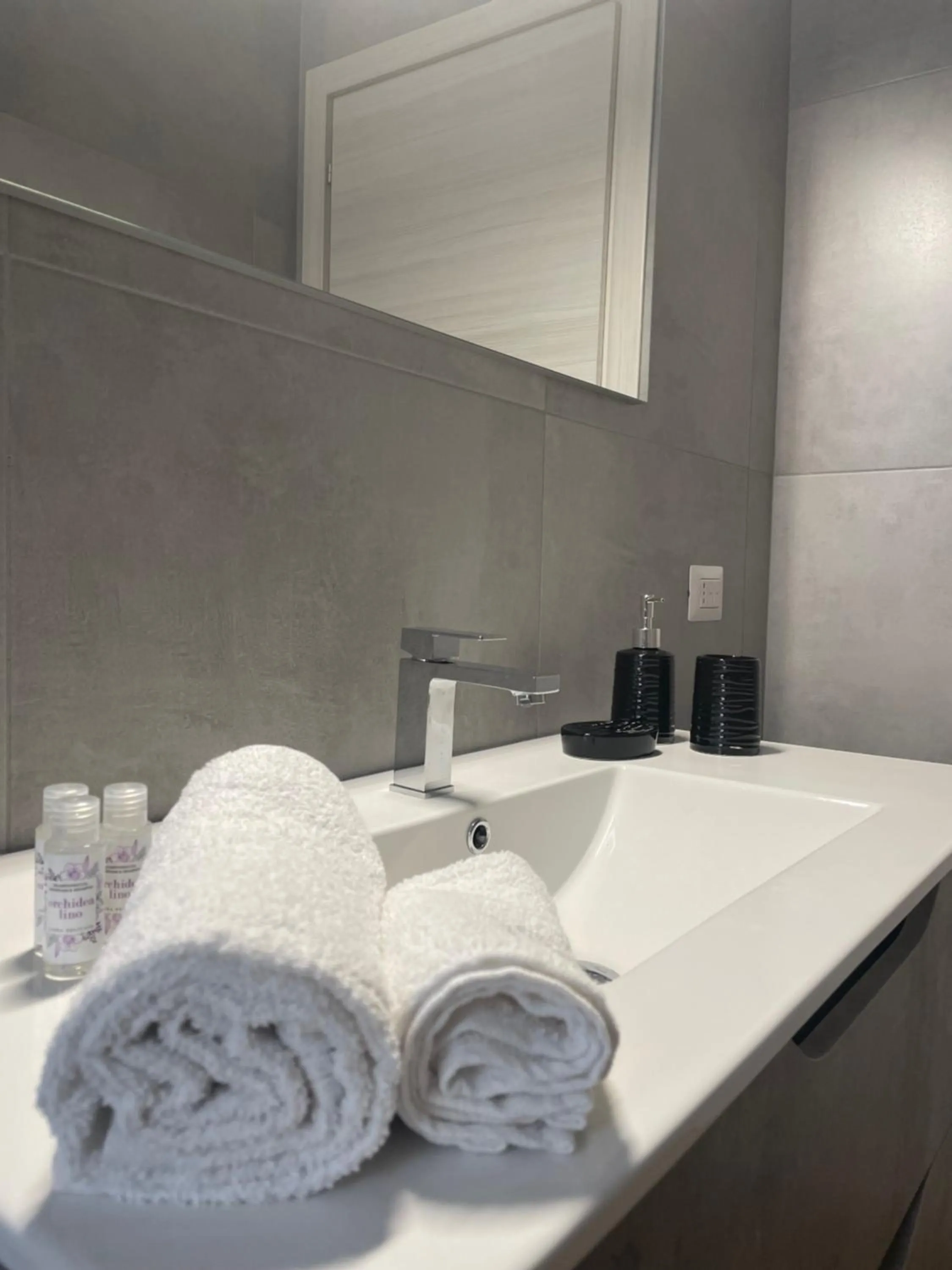 Bathroom in Maioliche Apartment