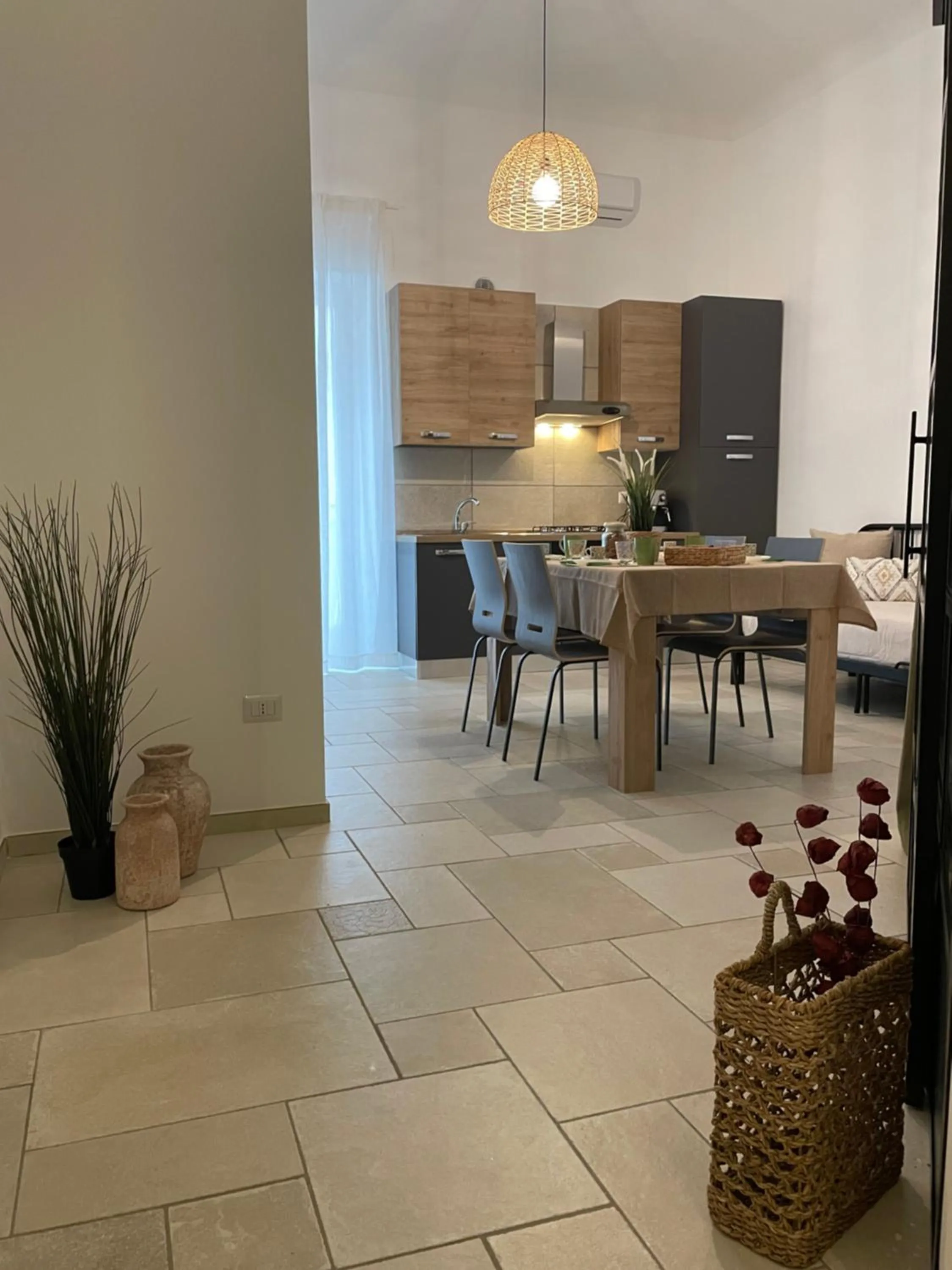 Kitchen or kitchenette in Maioliche Apartment