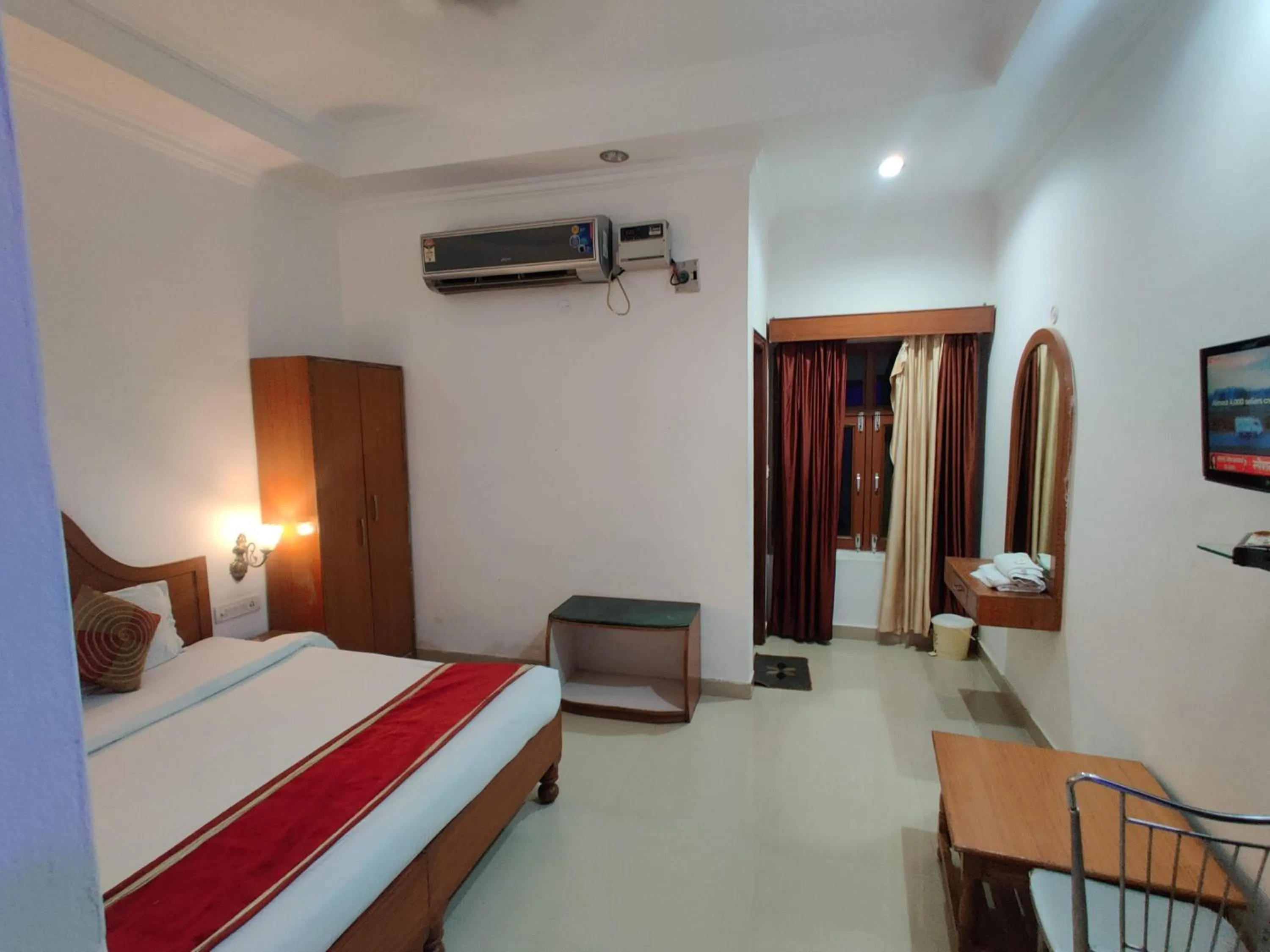 Photo of the whole room in Euro Star Inn