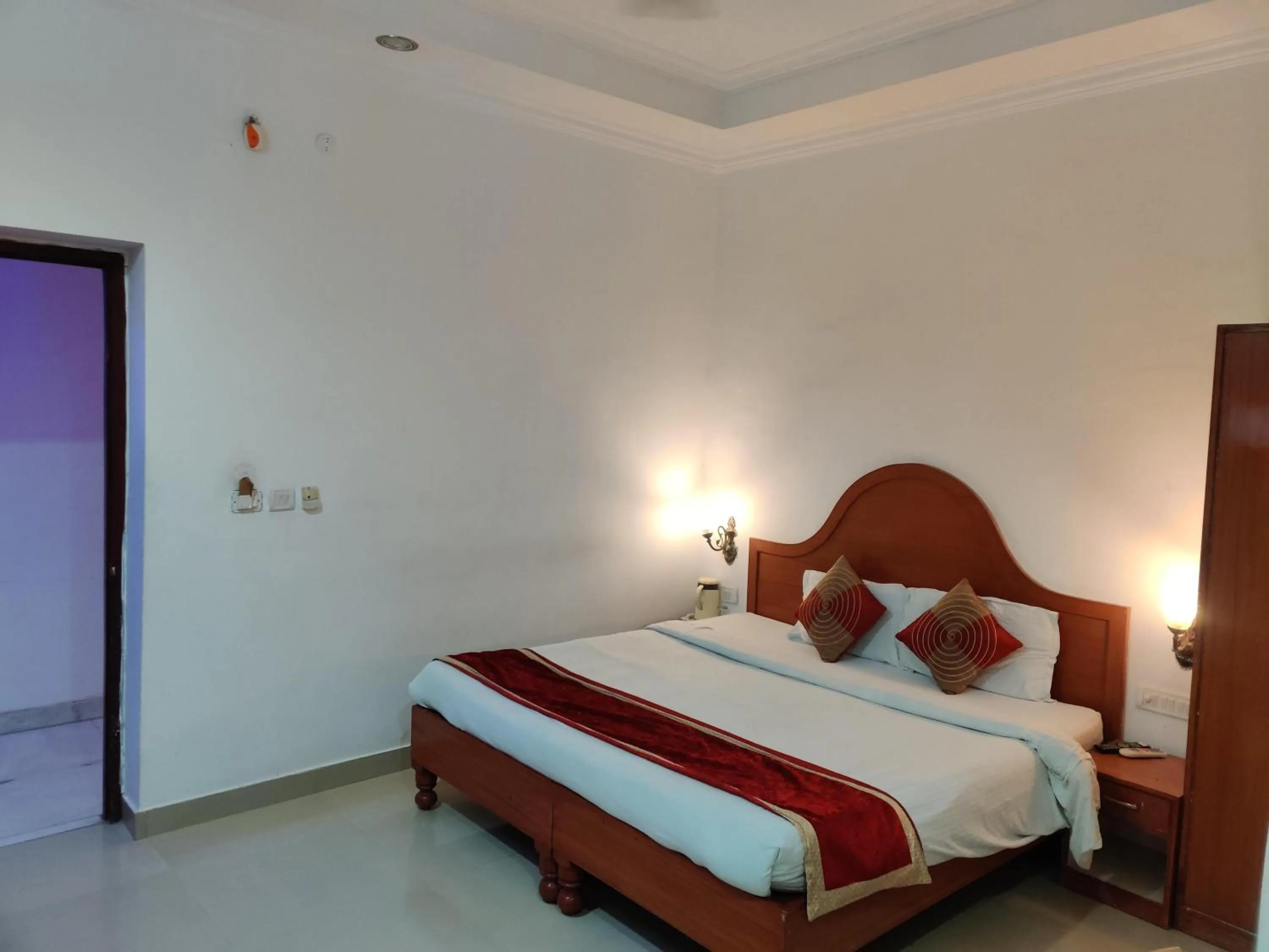 Bedroom in Euro Star Inn