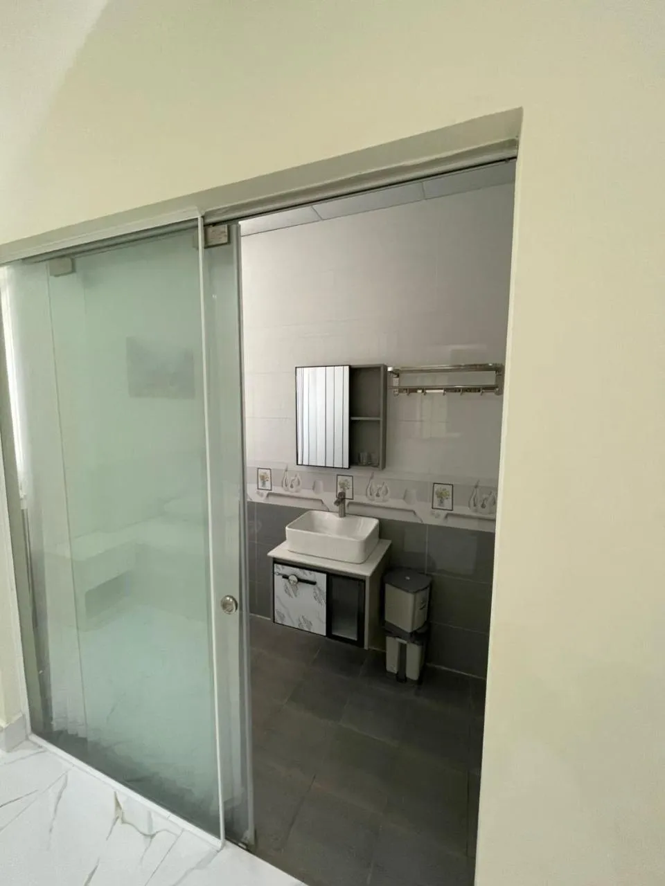Shower in Hoàng Anh Côn Đảo Hotel