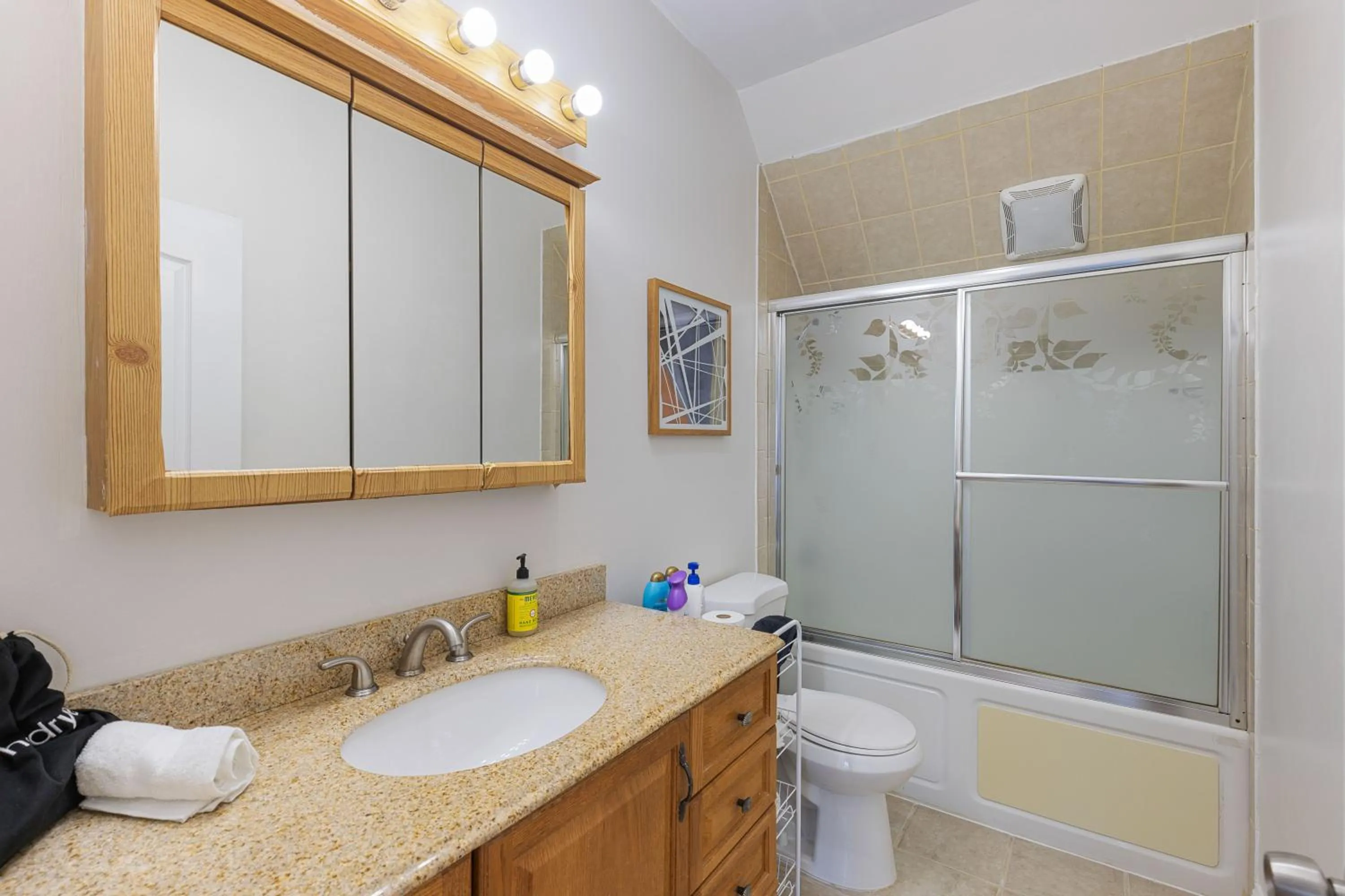 Amazing family-friendly and group-friendly accommodation #TheBackDorch