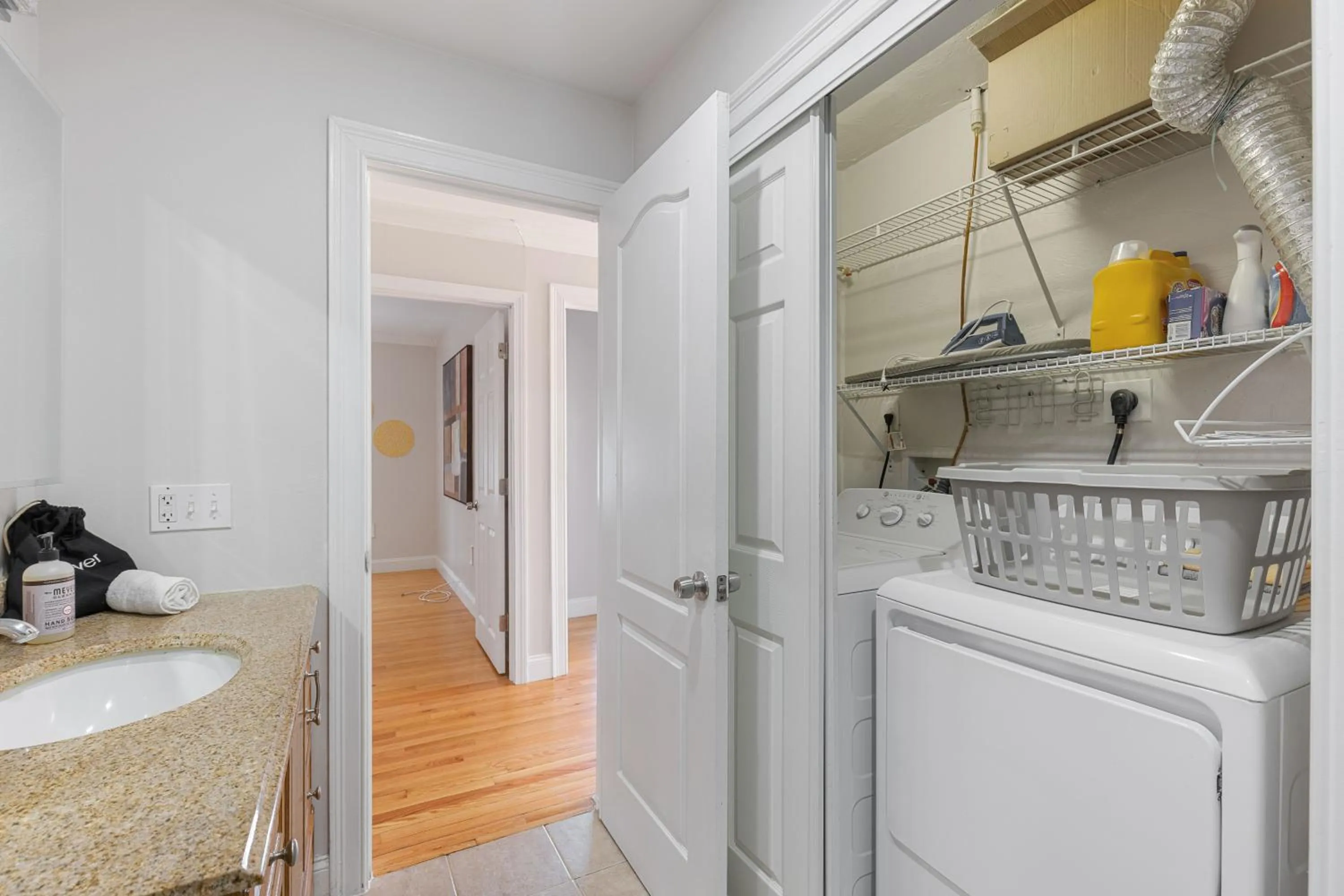 Amazing family-friendly and group-friendly accommodation #TheBackDorch