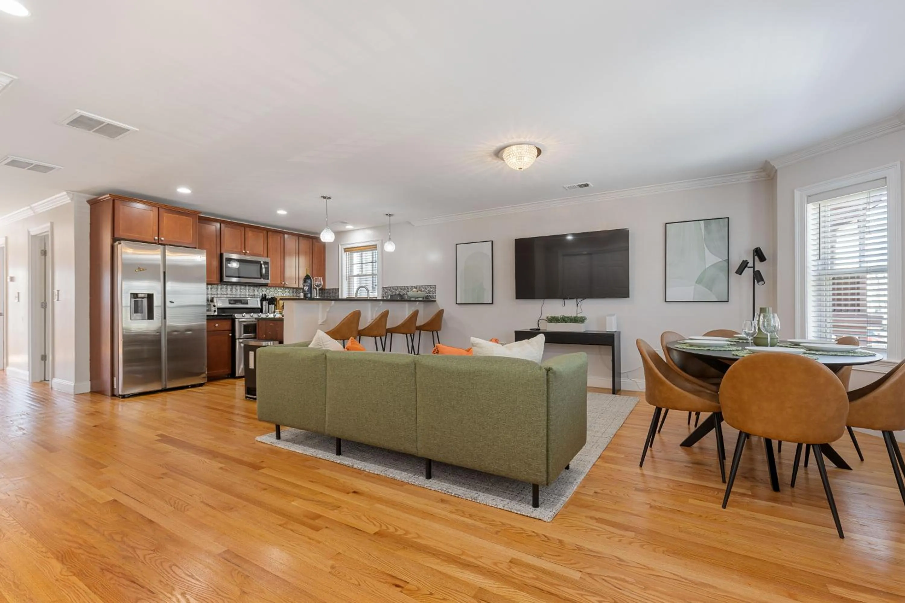 Amazing family-friendly and group-friendly accommodation #TheBackDorch