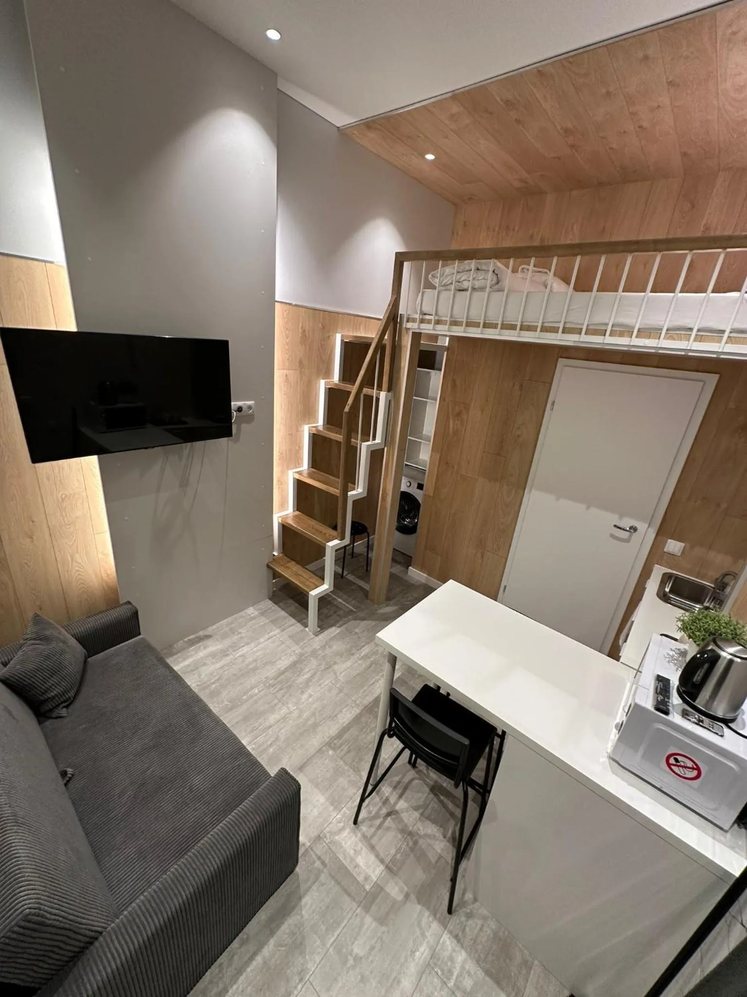 Communal lounge/ TV room in Tilzes Studio apartaments, Self check-in, Free parking, Comfort