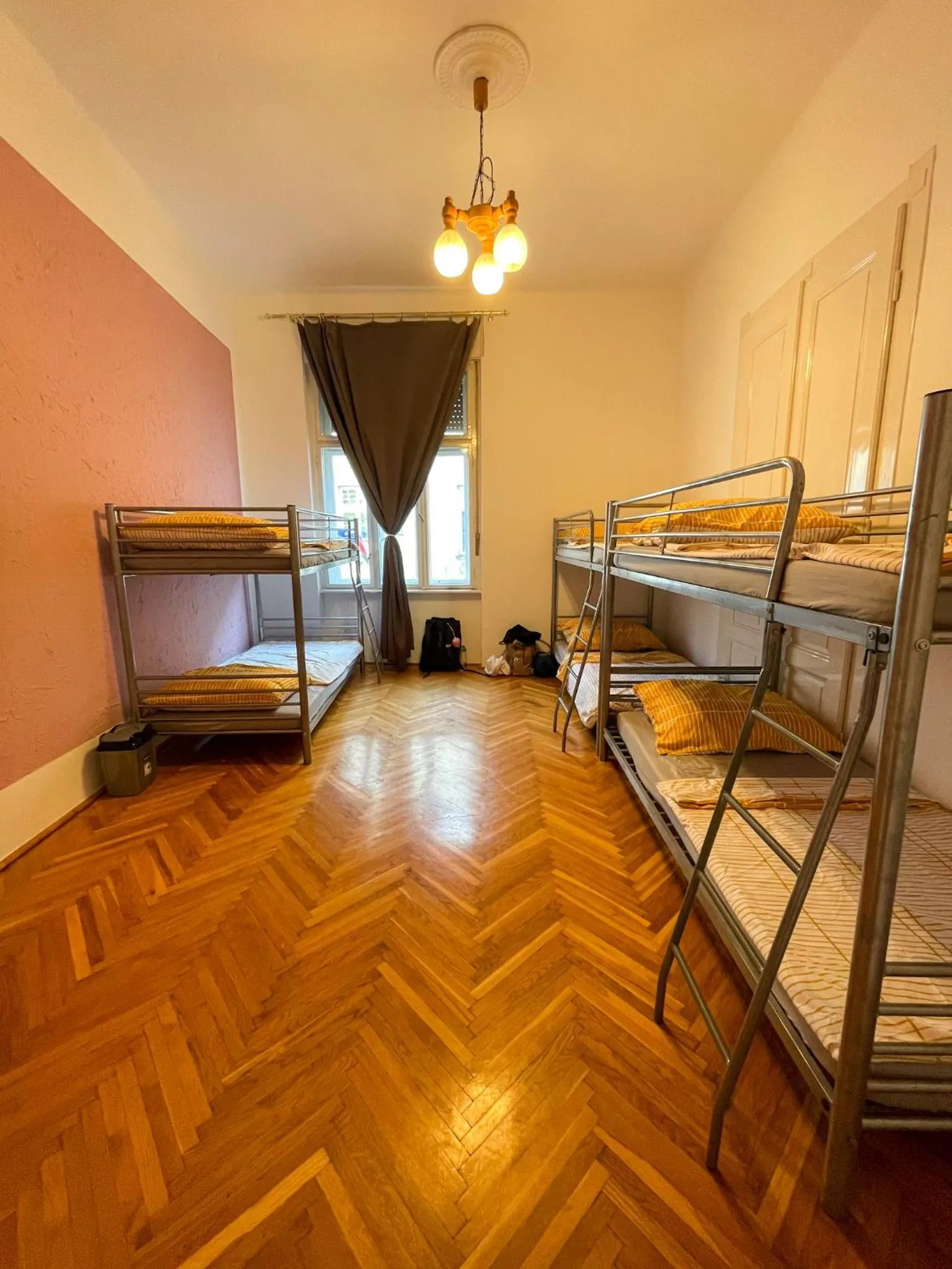 Mixed Dormitory Room - single occupancy in Centrum Hostel