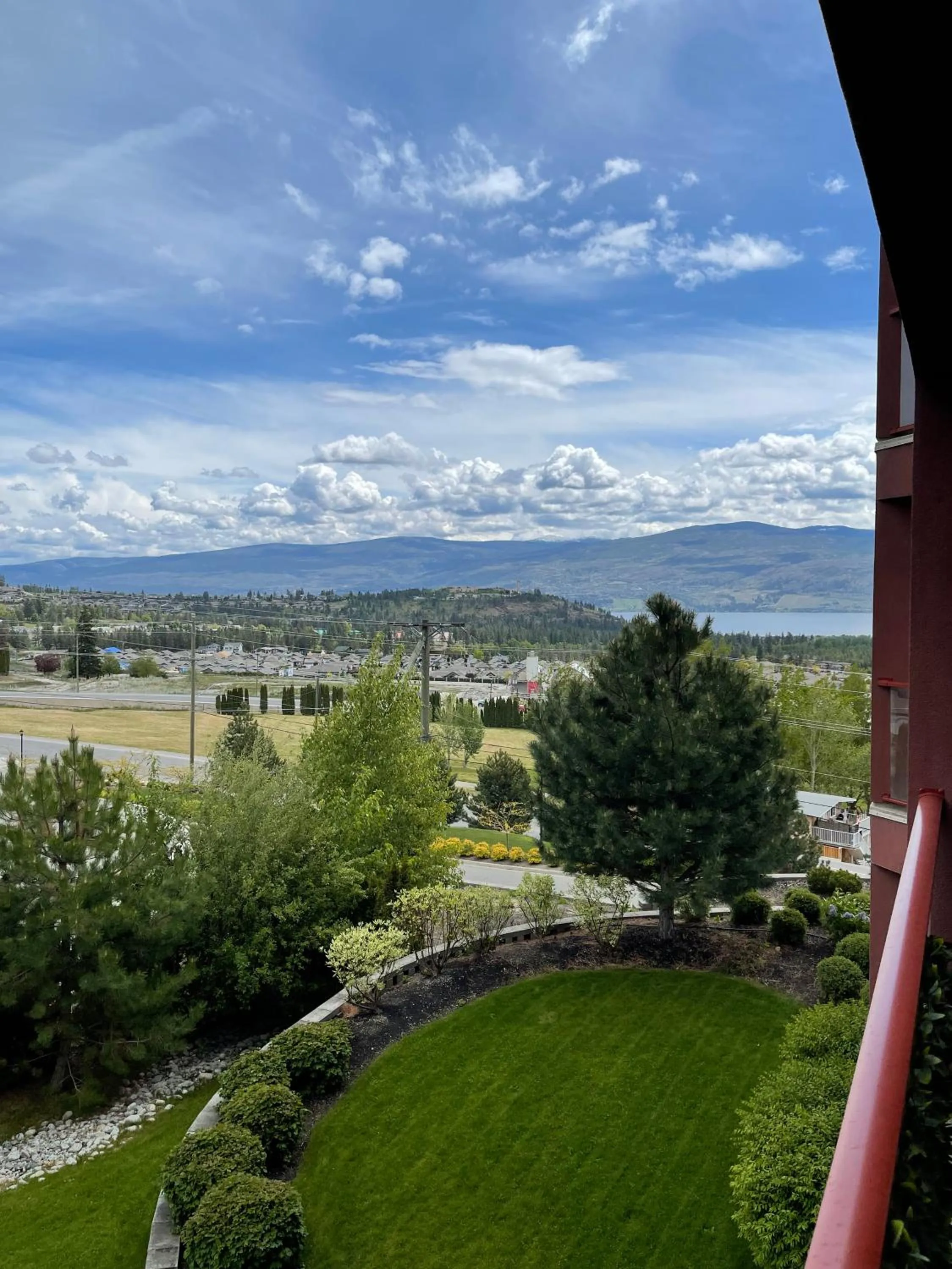 Stay In The Okanagan - Copper Sky, West Kelowna