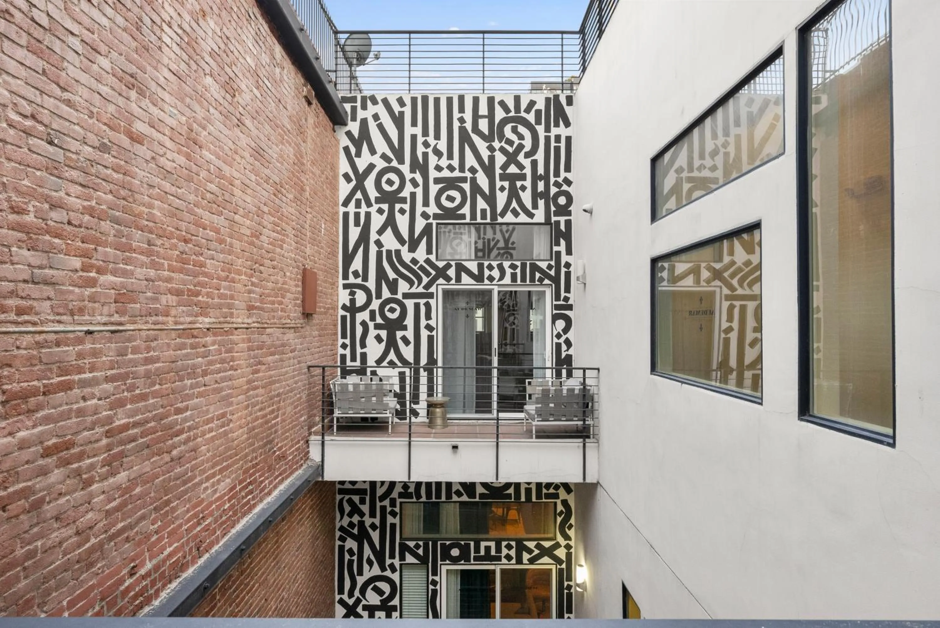 Balcony/Terrace in Audemar Boutique Hotel and Apartment Homes
