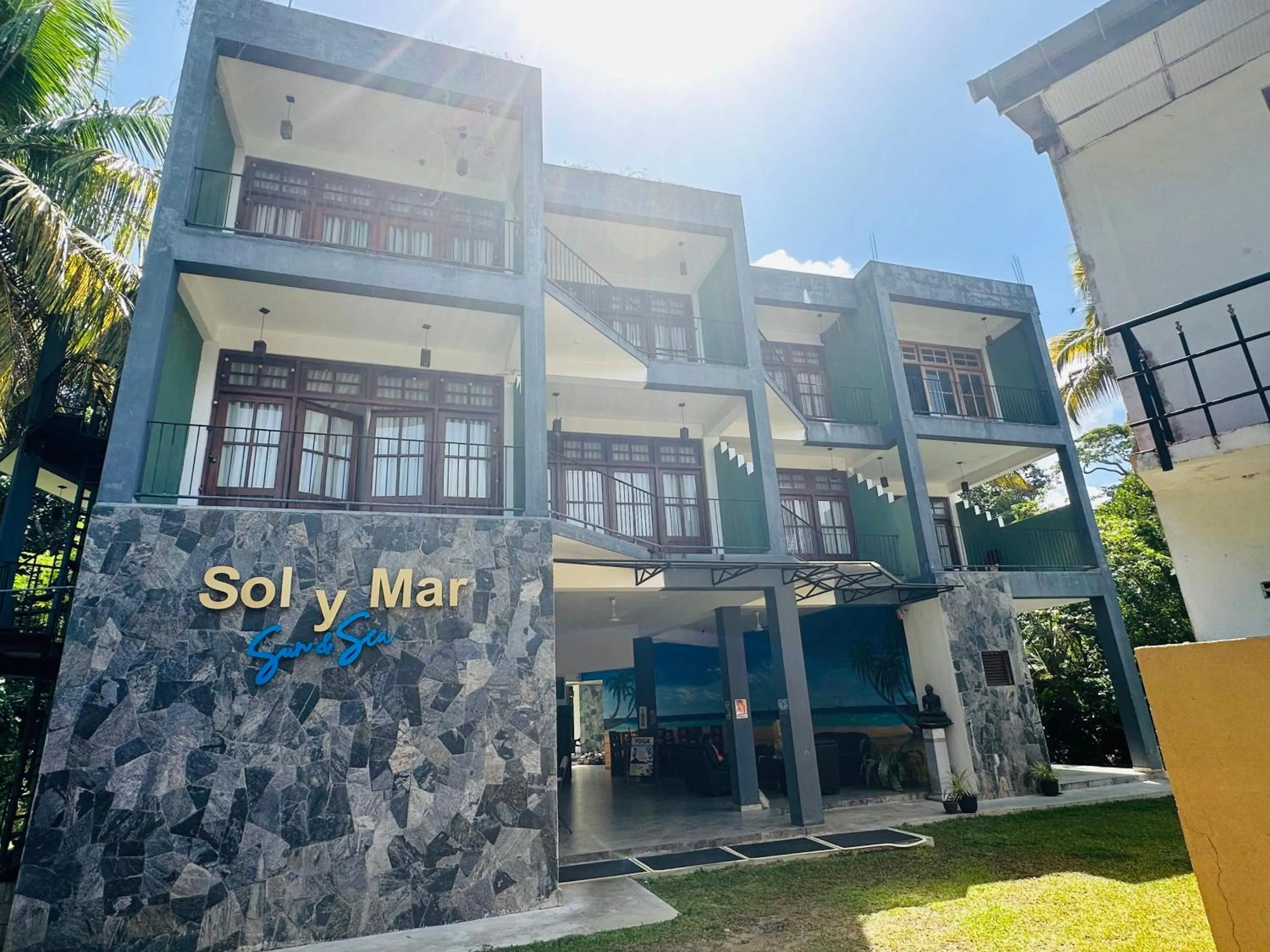 Property building in Sol Y Mar - Unawatuna