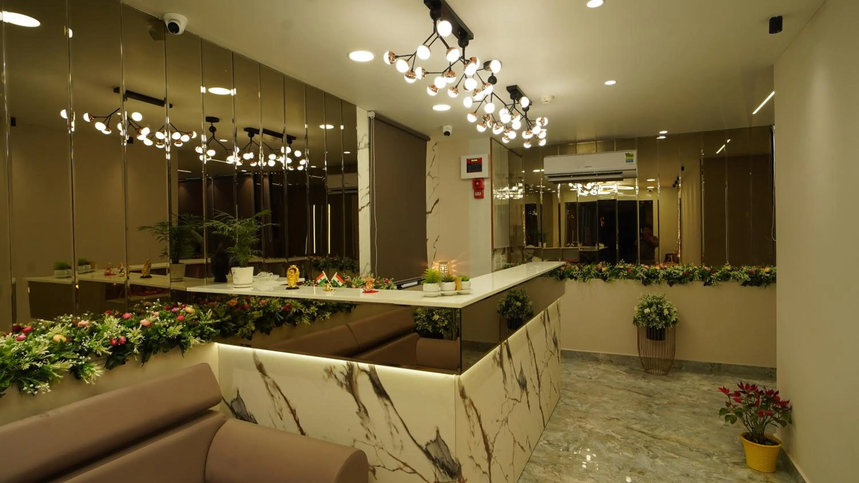 HOTEL RICHIE RICH
