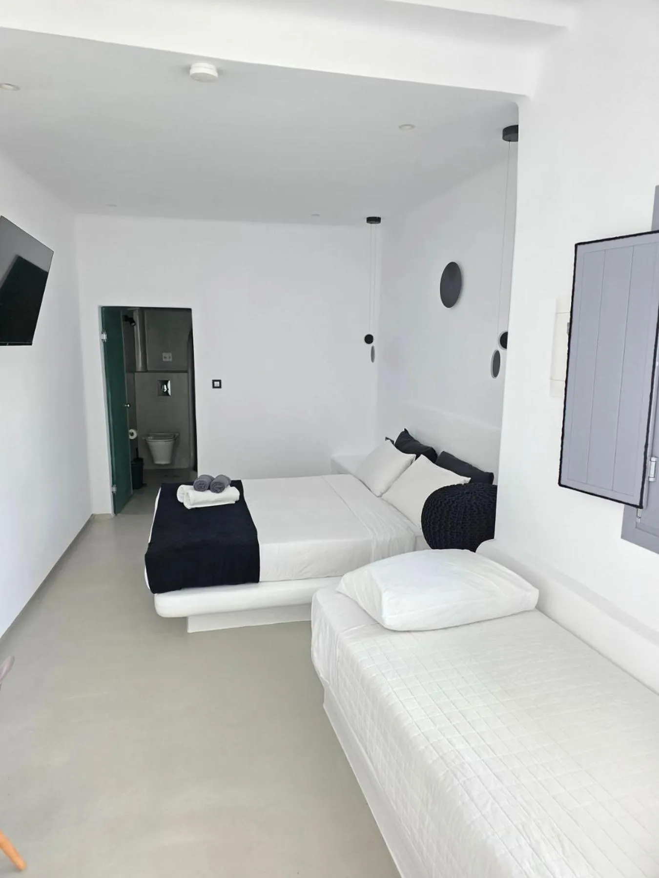 Bed in Tataki Family Hotel