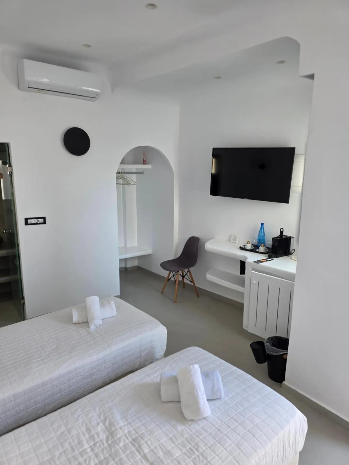 Bed in Tataki Family Hotel