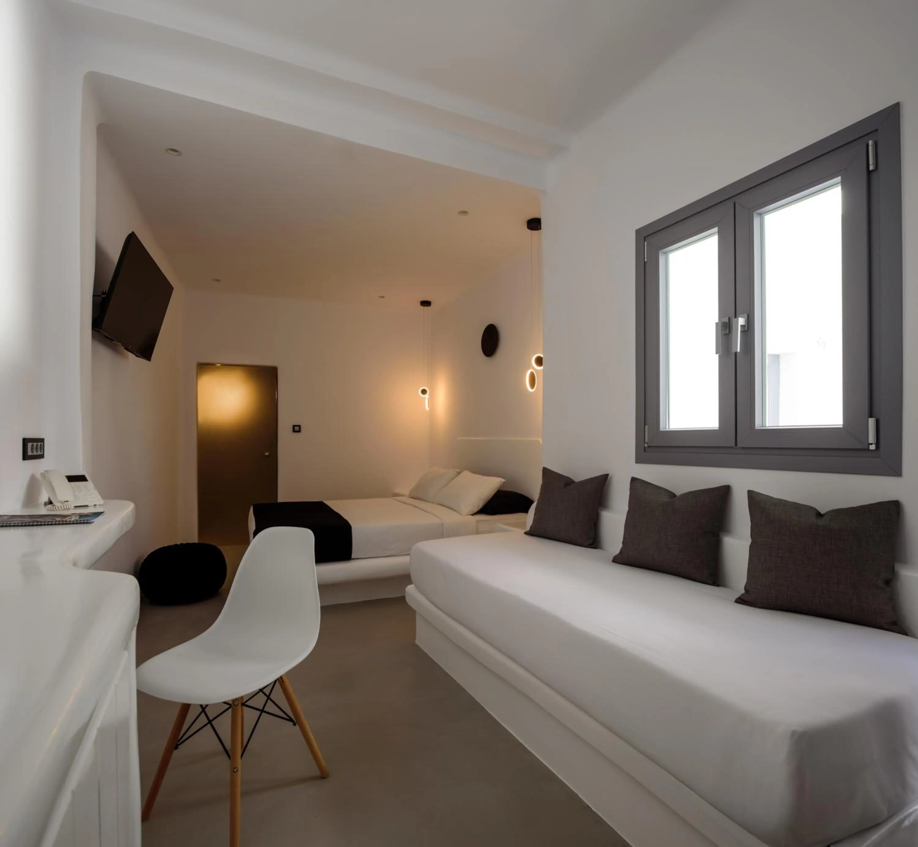 Bed in Tataki Family Hotel