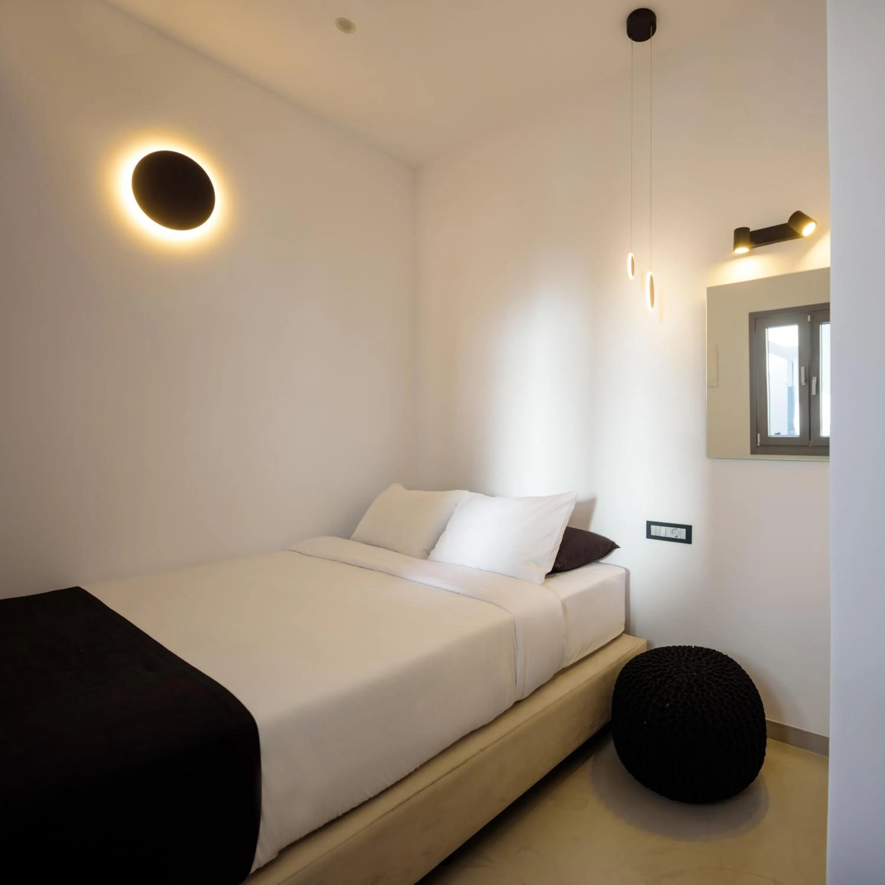 Bed in Tataki Family Hotel