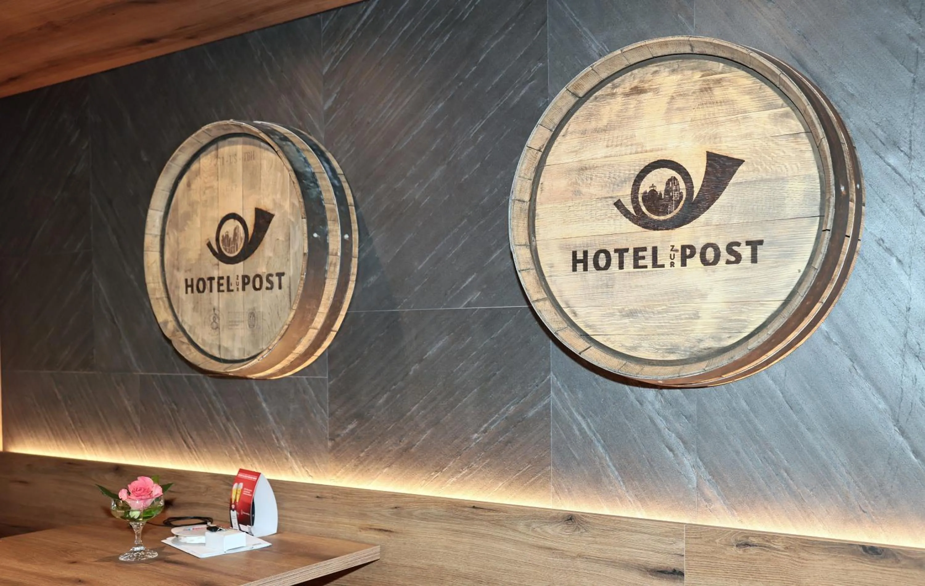 Lounge or bar in Hotel zur Post 3 Sterne superior