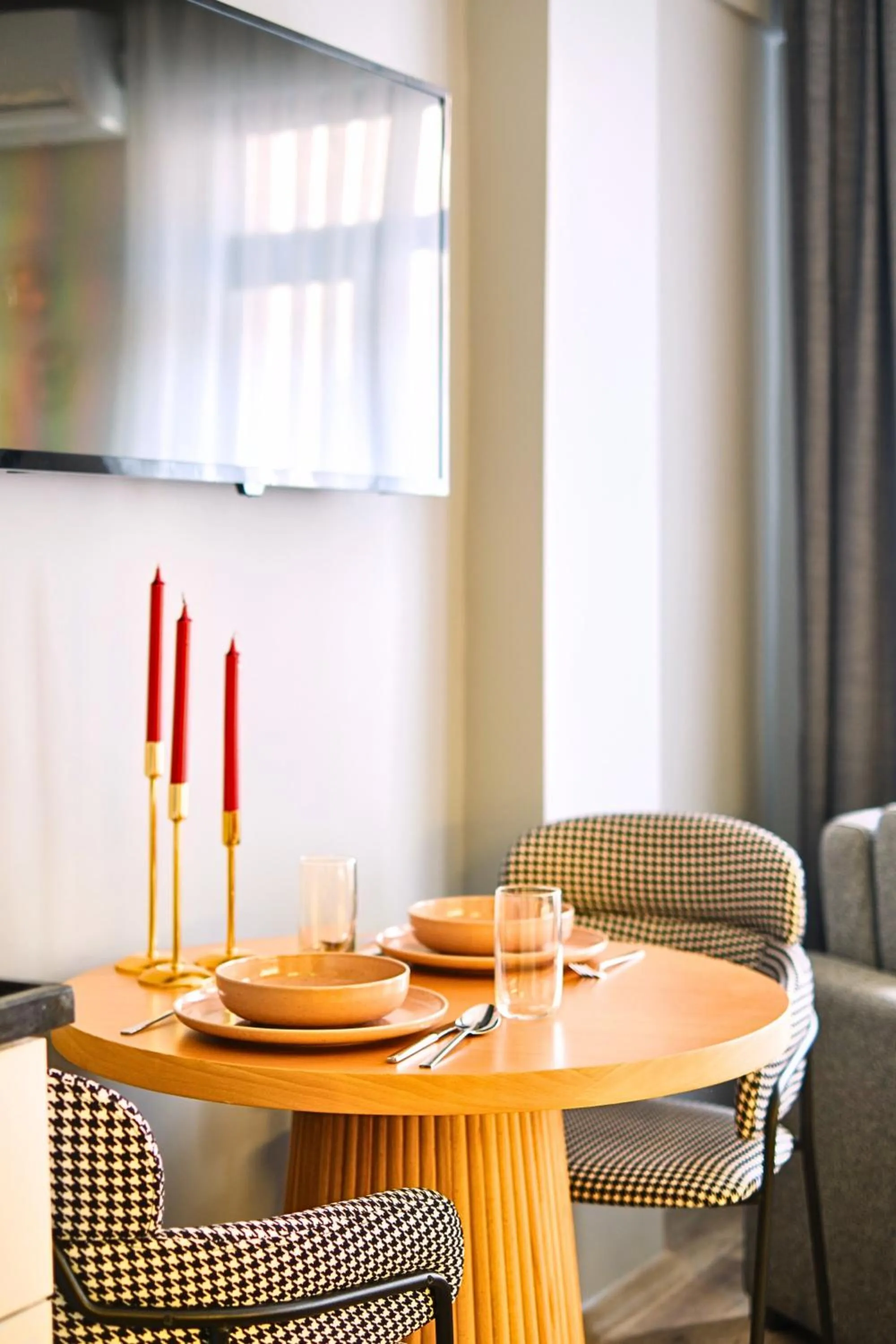 TV and multimedia in TAKS-INN Hotel