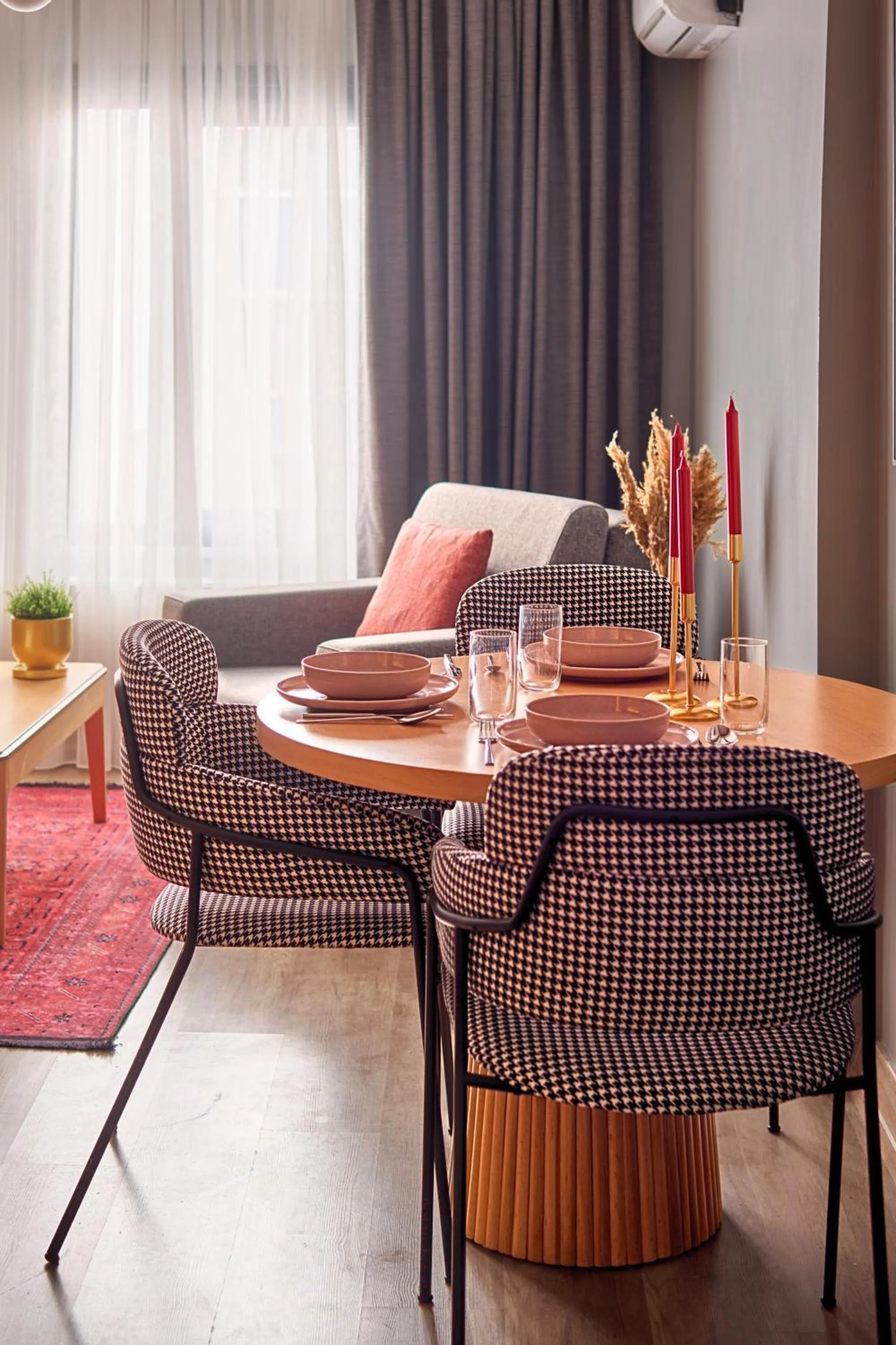 Decorative detail in TAKS-INN Hotel