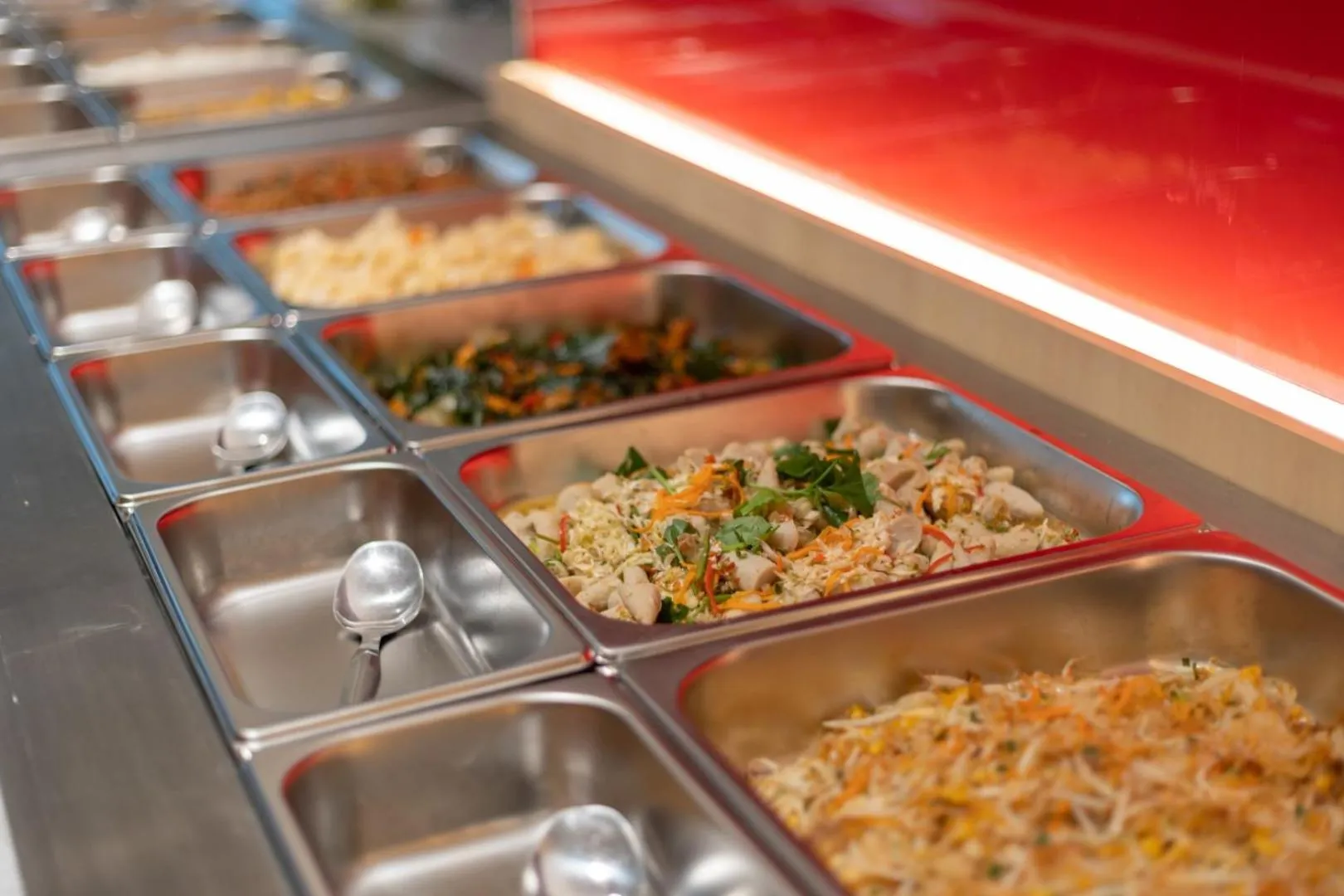 Restaurant/places to eat in Blue Hippo Hotel