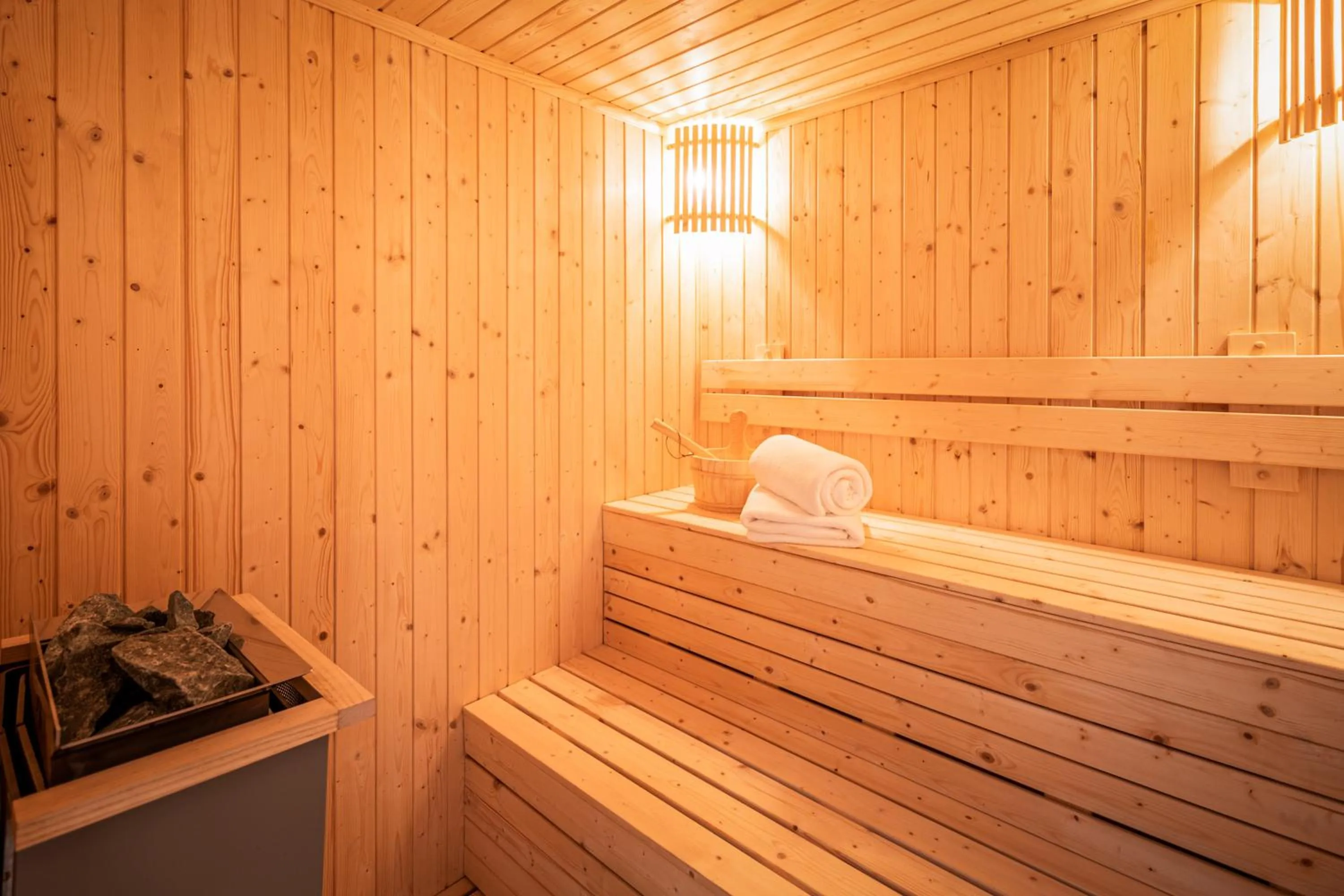 Sauna in Blue Hippo Hotel