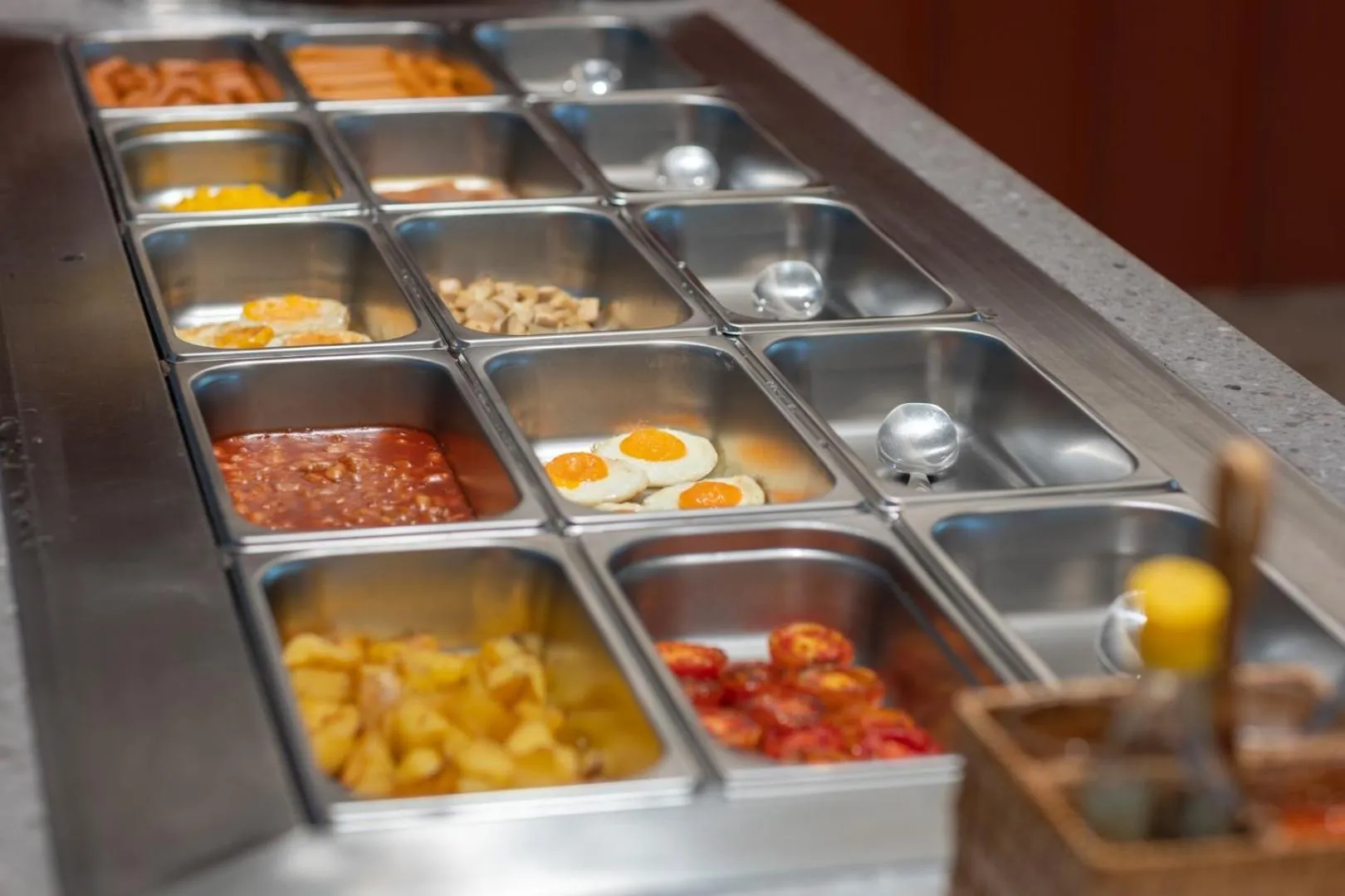 Food and drinks in Blue Hippo Hotel