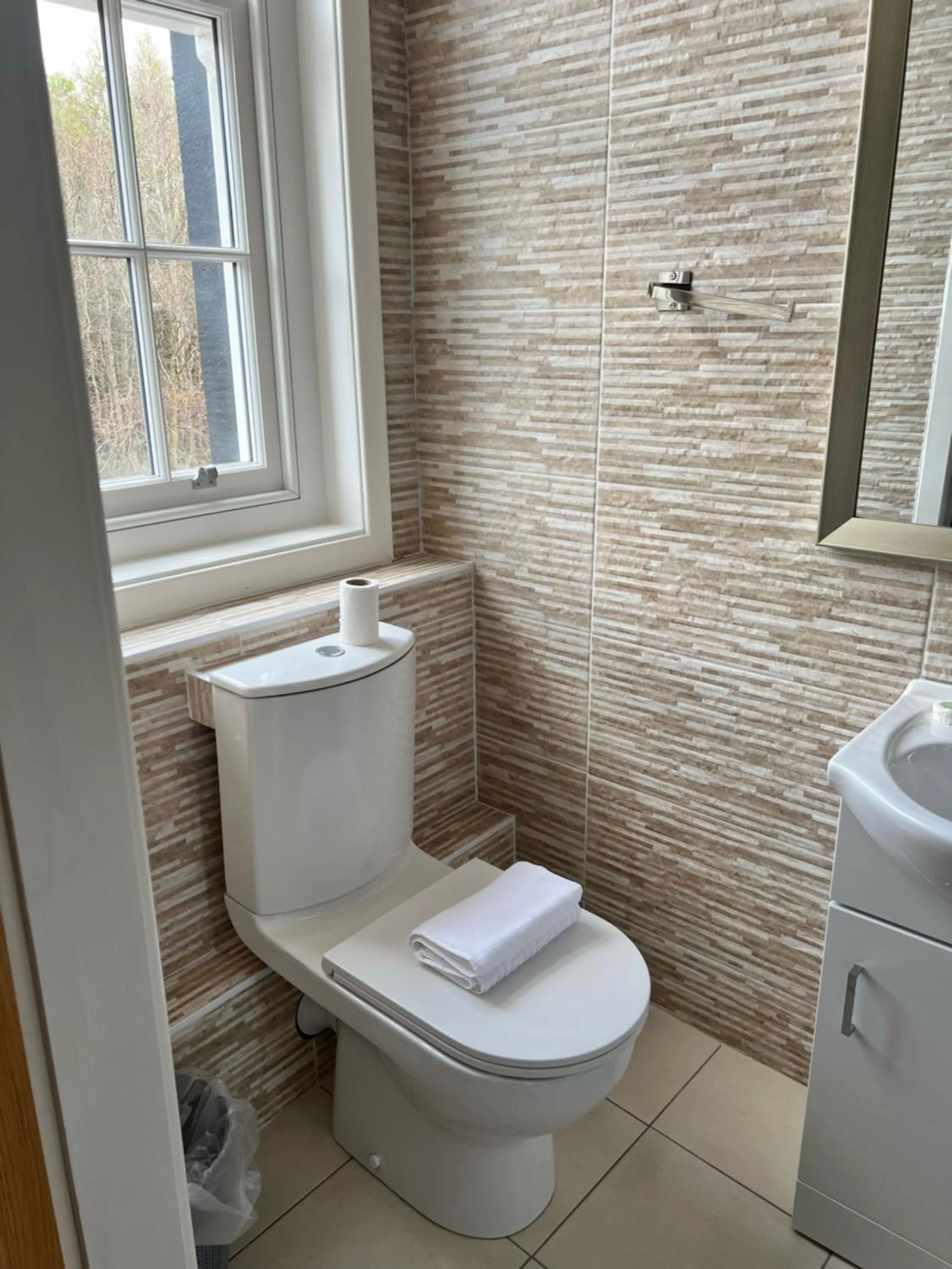 Bathroom in Earl David Hotel