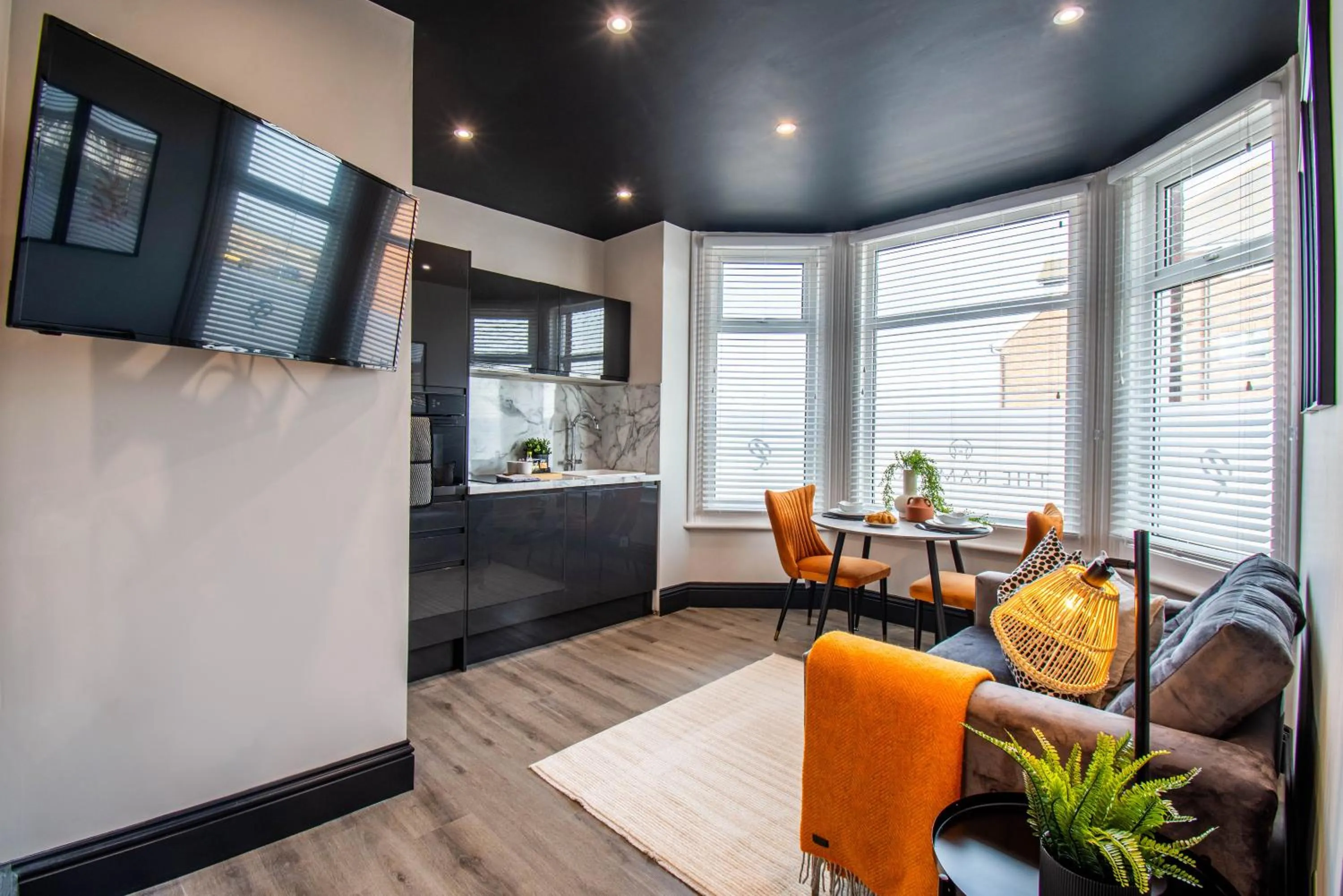 TV and multimedia in The Rampart