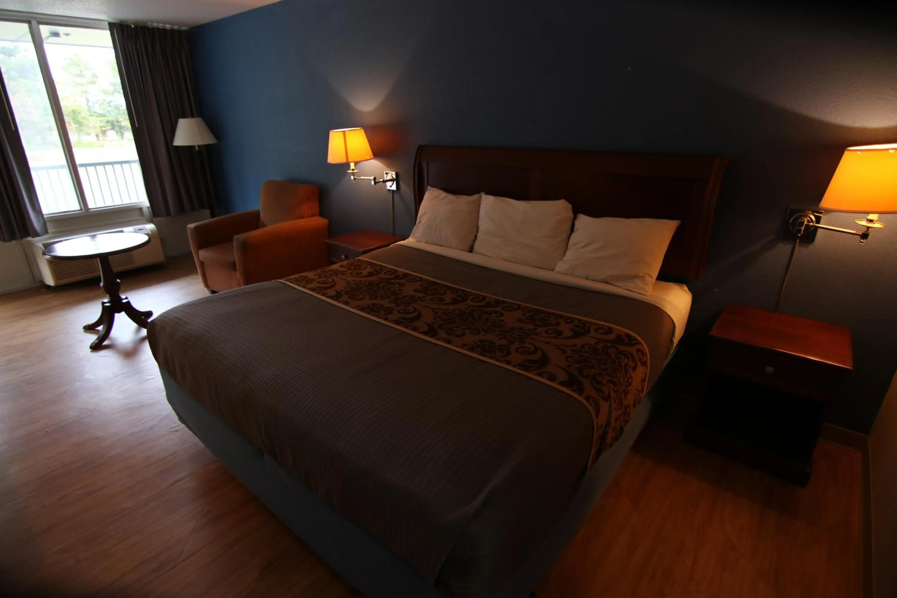 Bed in 121 Motel Battleboro