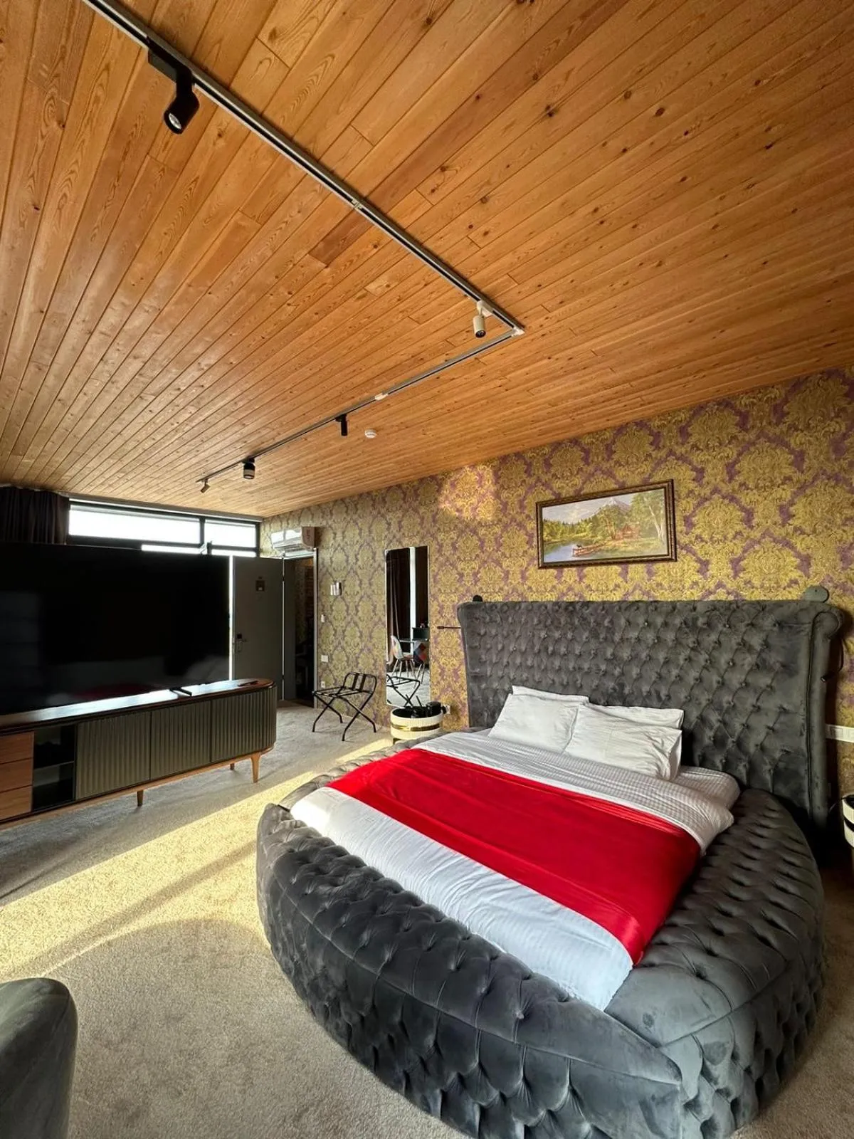 Bed in 10inn Boutique Hotel