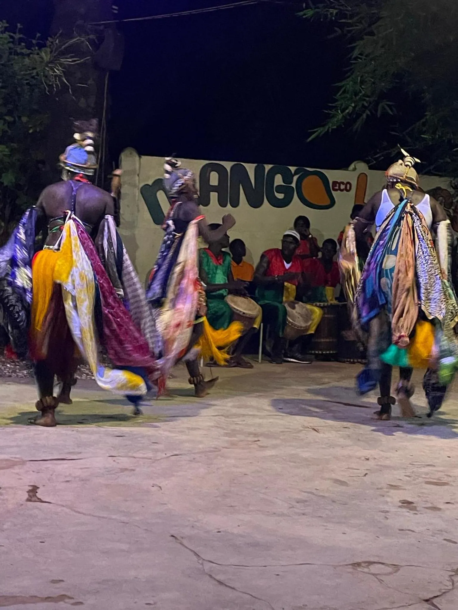 MANGO LODGE