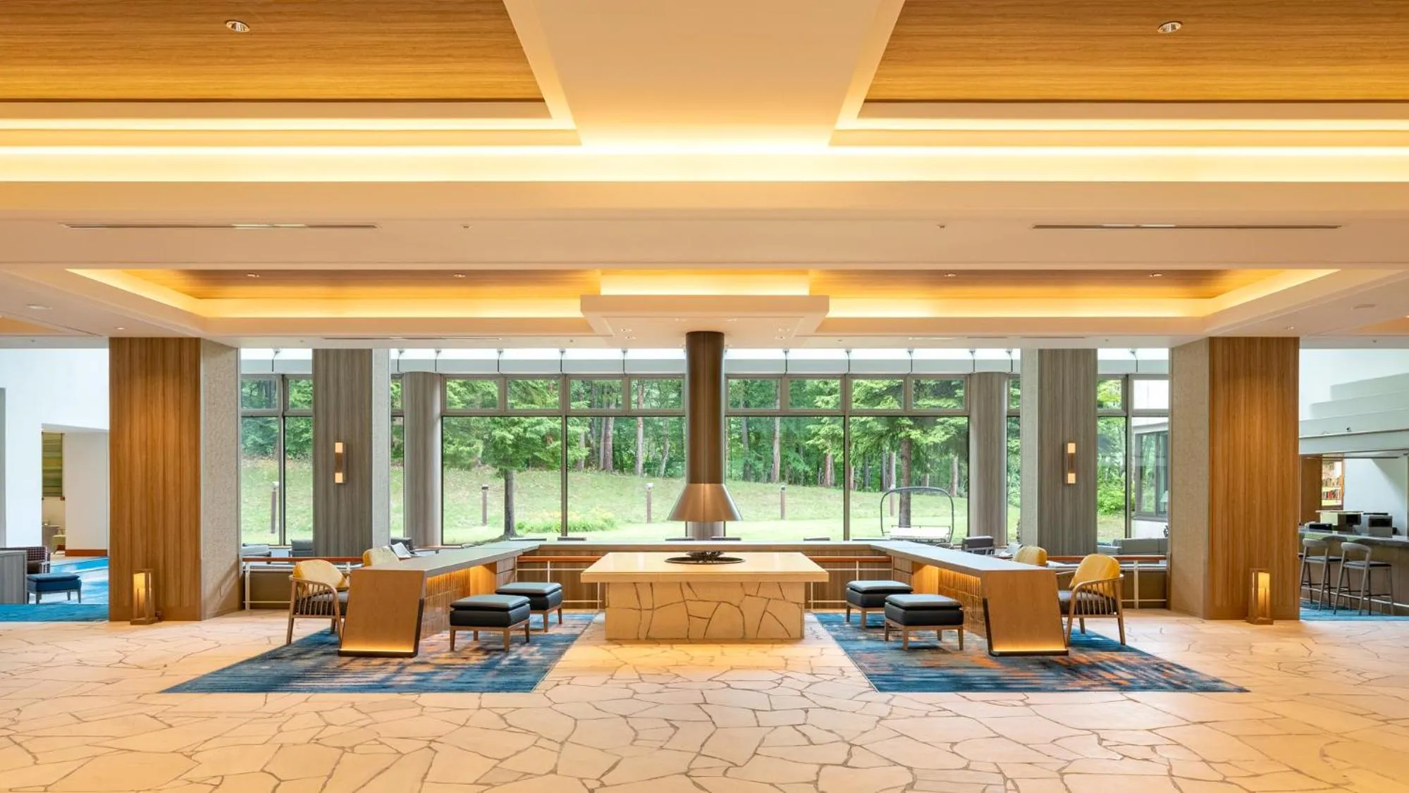 Lobby or reception in EN RESORT Grandeco Hotel