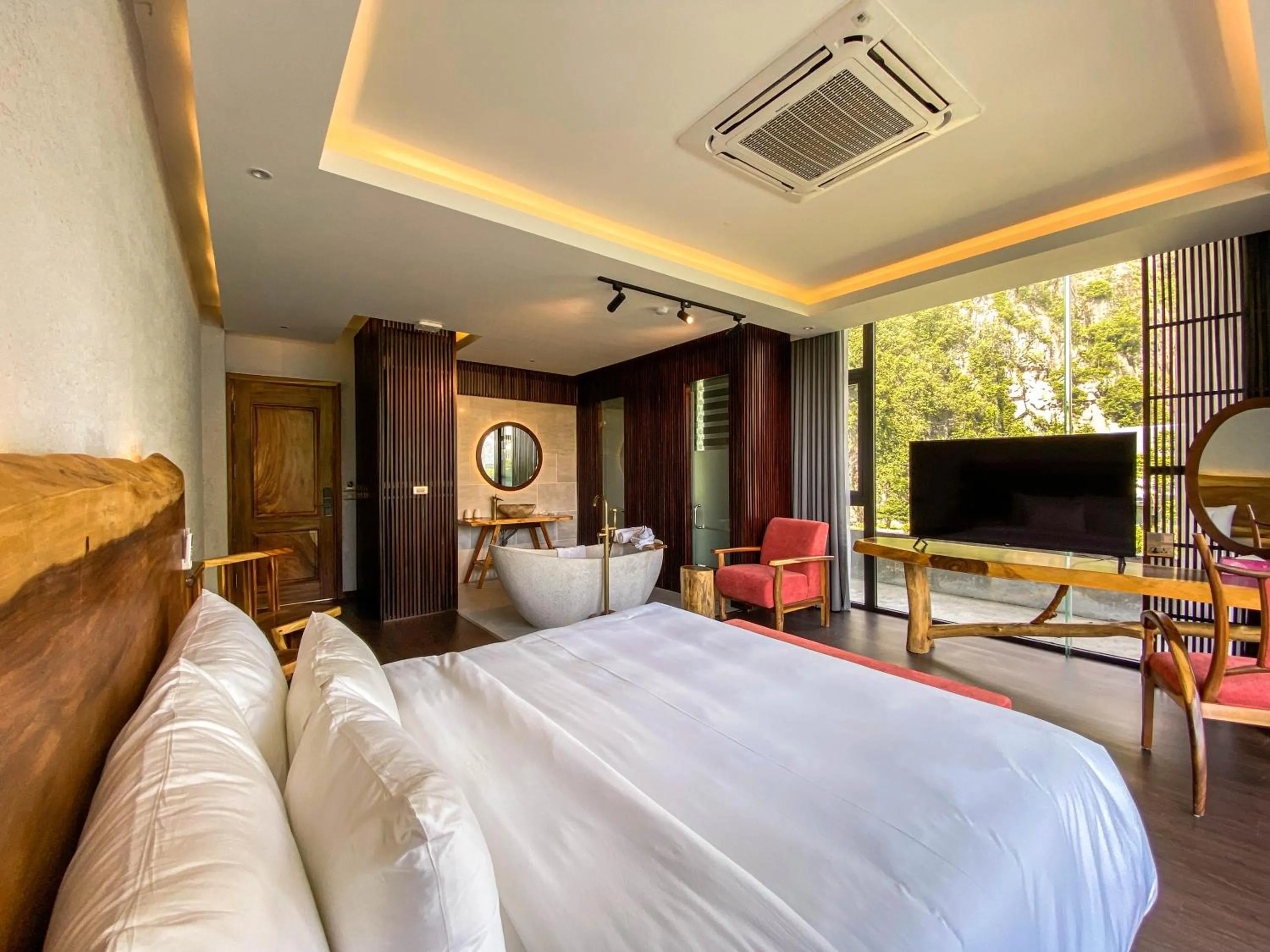 Minawa Kenhga Resort & Spa Ninh Binh