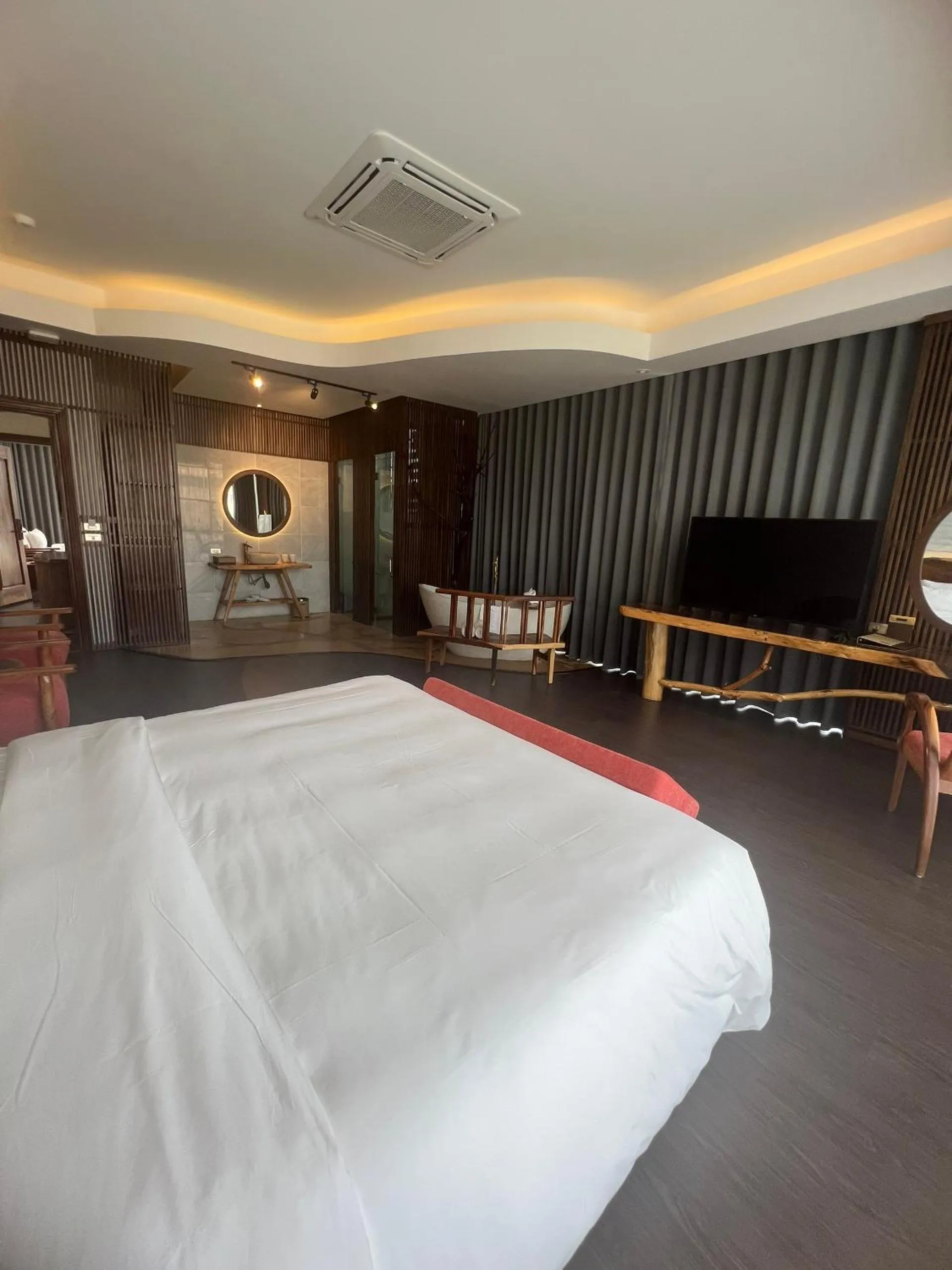 Minawa Kenhga Resort & Spa Ninh Binh