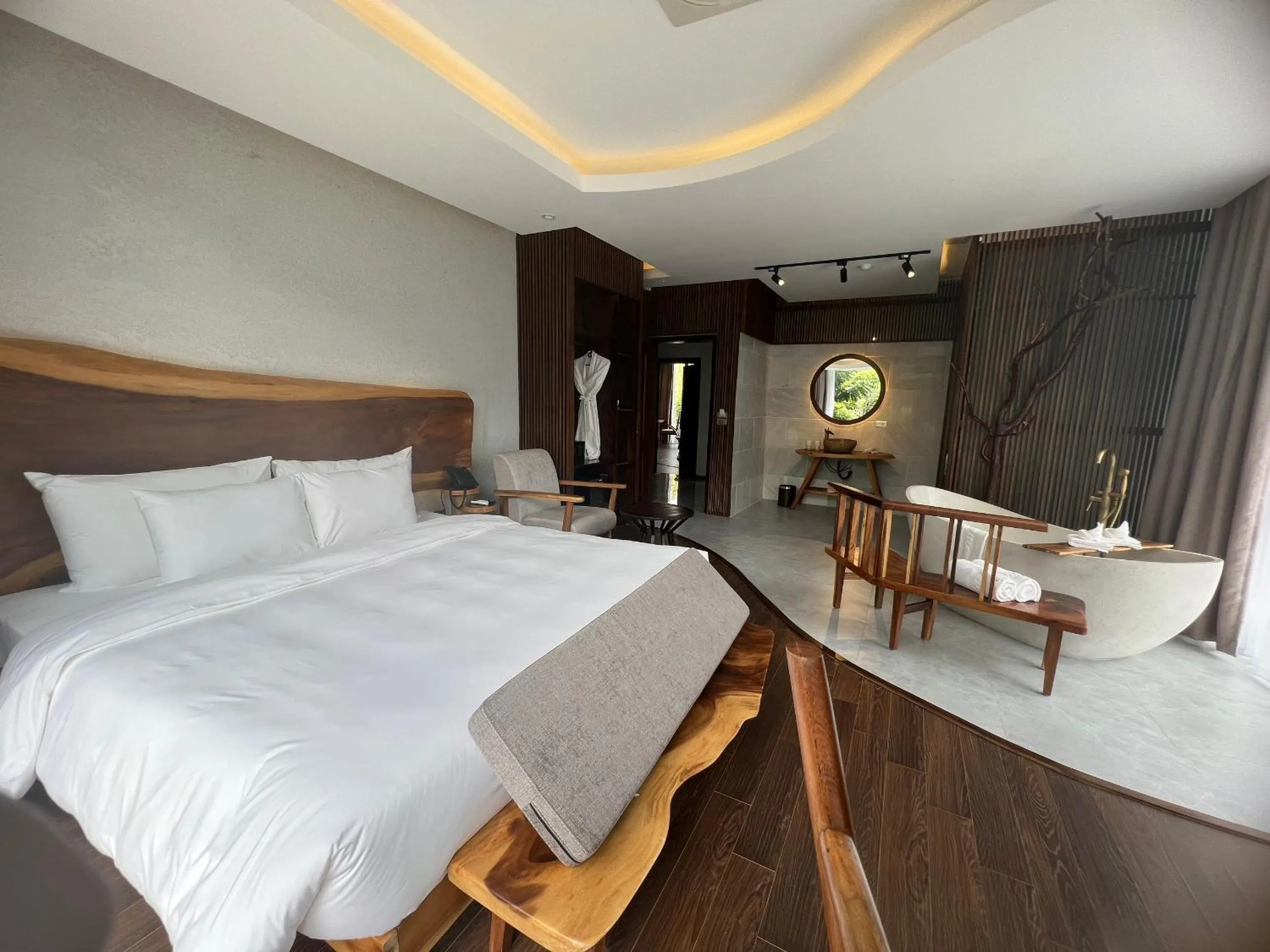 Minawa Kenhga Resort & Spa Ninh Binh