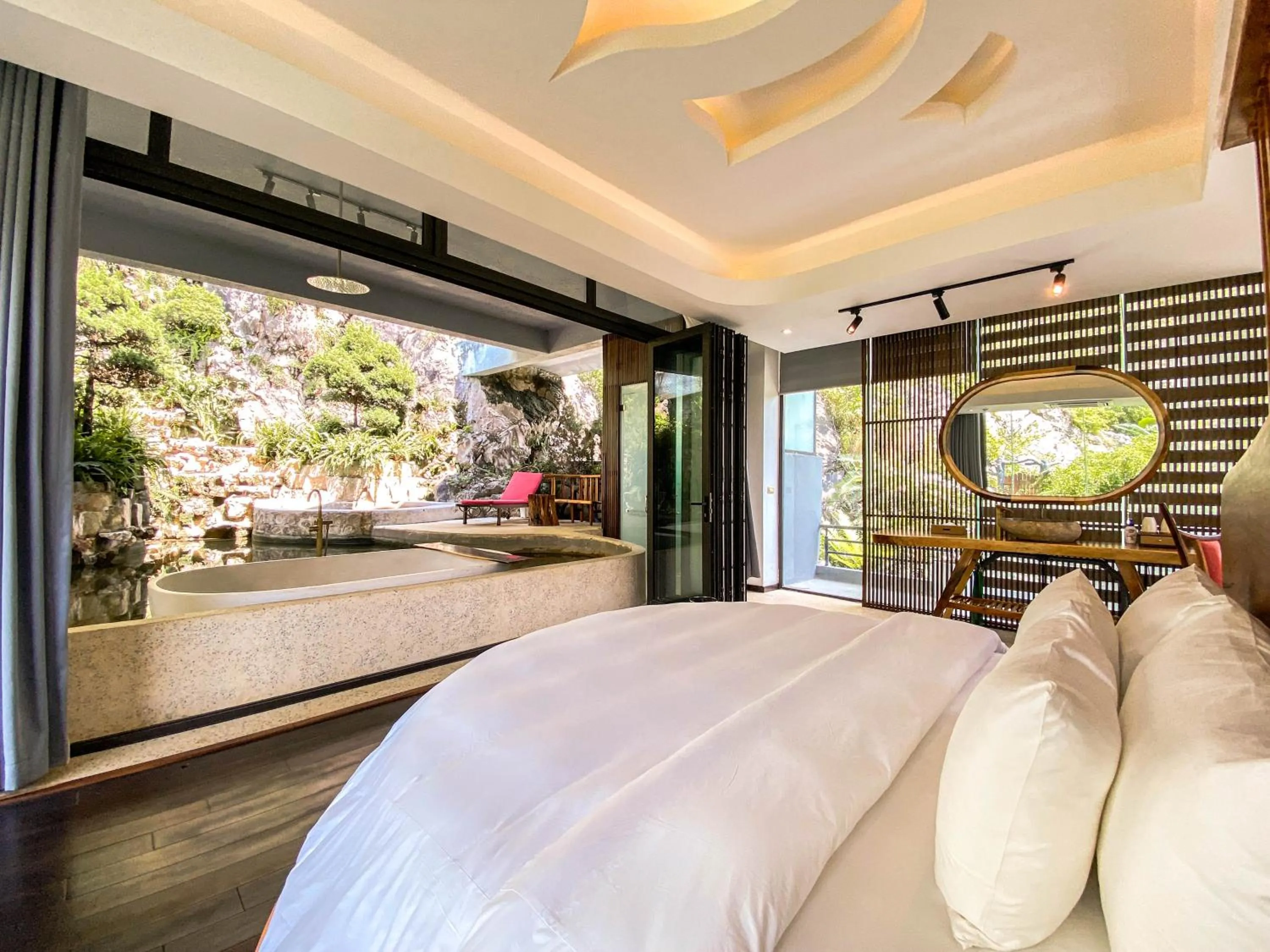 Bedroom in Minawa Kenhga Resort & Spa Ninh Binh