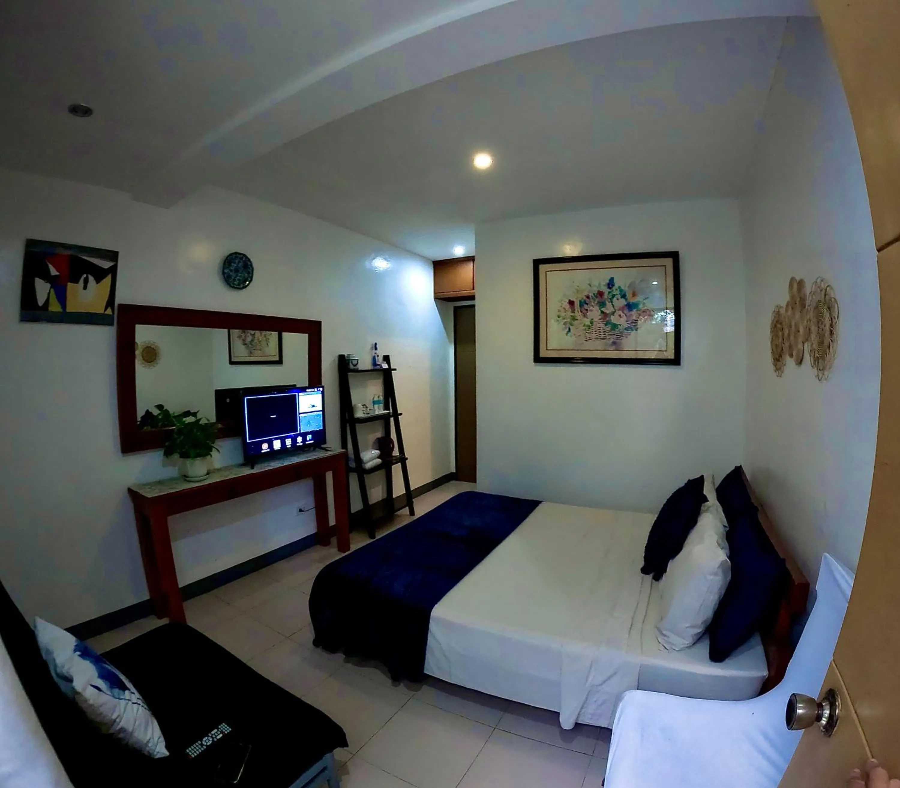 Bed in Auntie Gigi's Place