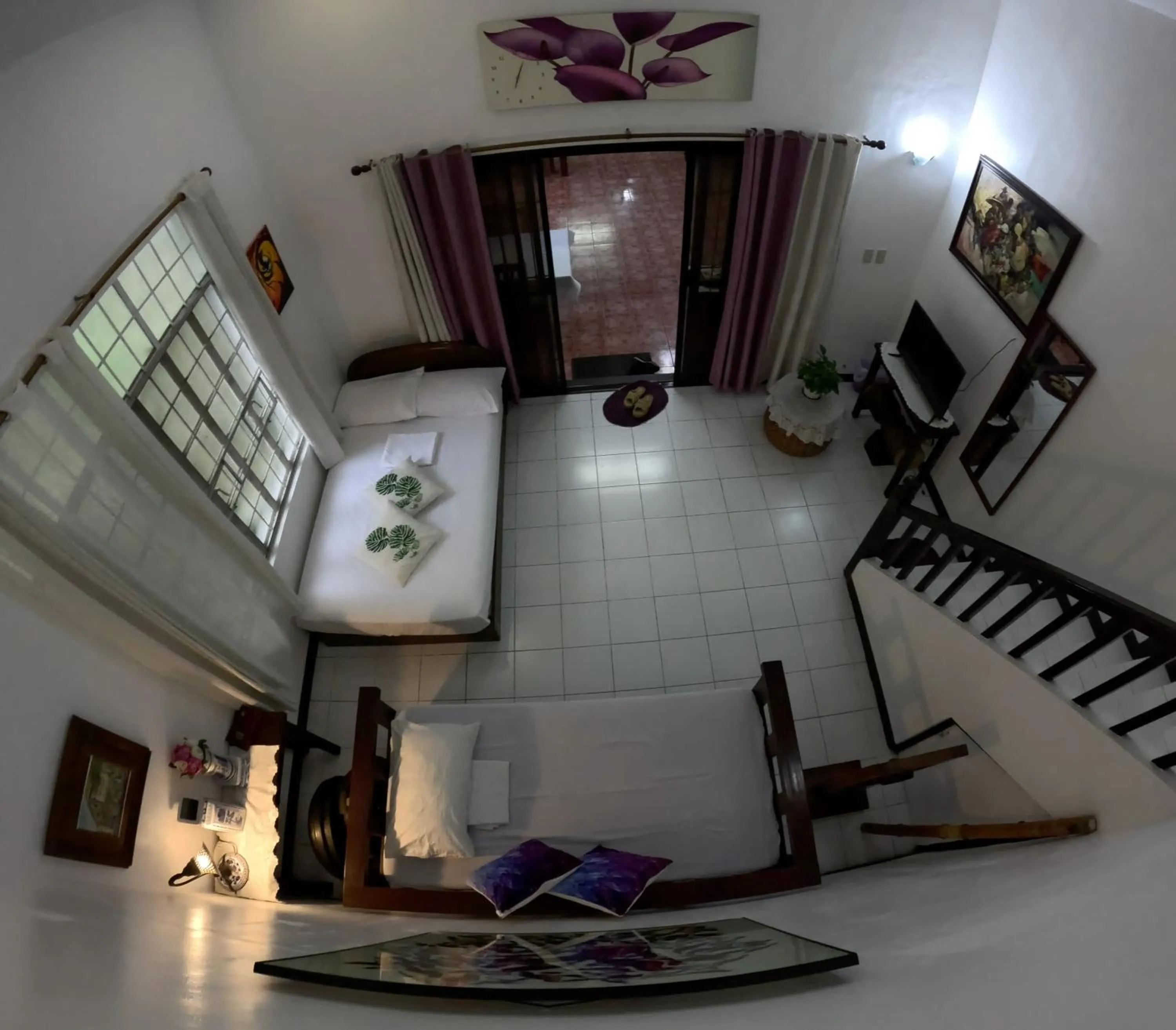 TV and multimedia in Auntie Gigi's Place