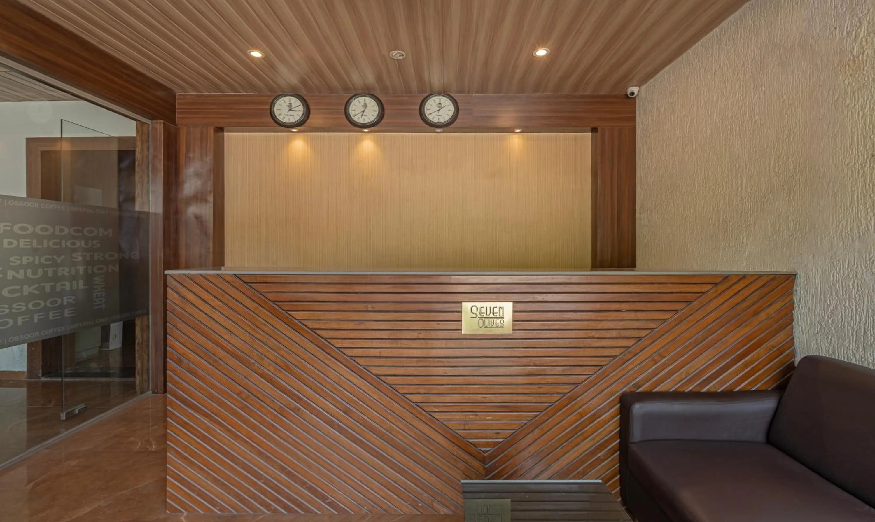 Lobby or reception in Treebo Seven Olives