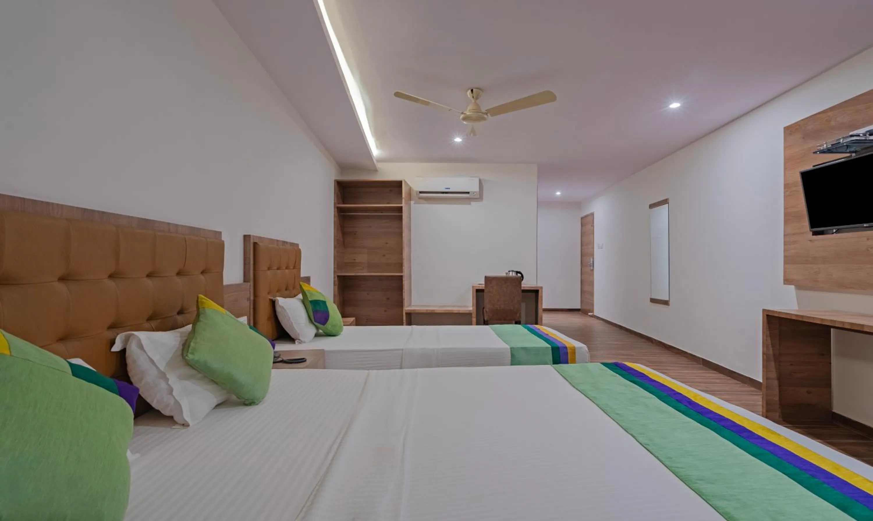 TV and multimedia, Bed in Treebo Seven Olives